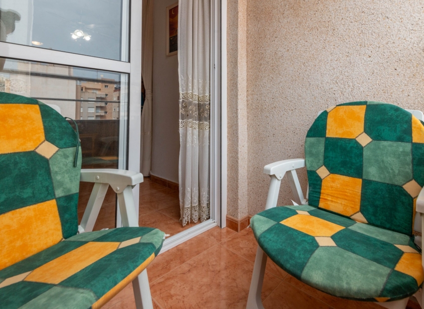 Перепродажа - многоэт. дом -
Torrevieja - Playa del Cura