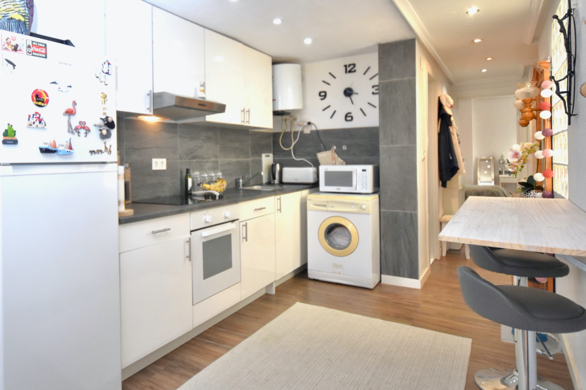 Перепродажа - многоэт. дом -
Torrevieja - Playa del Cura