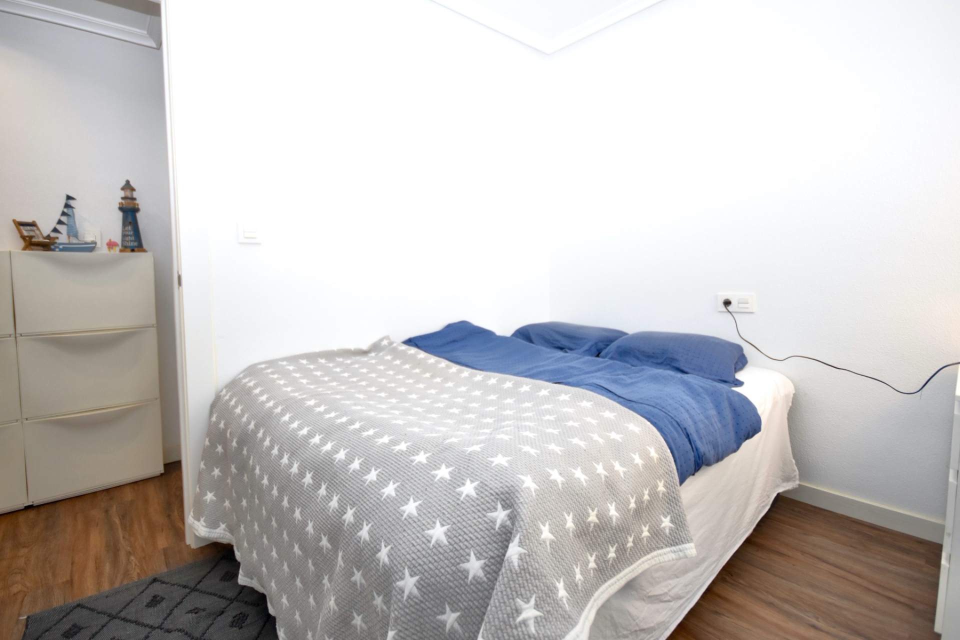 Перепродажа - многоэт. дом -
Torrevieja - Playa del Cura