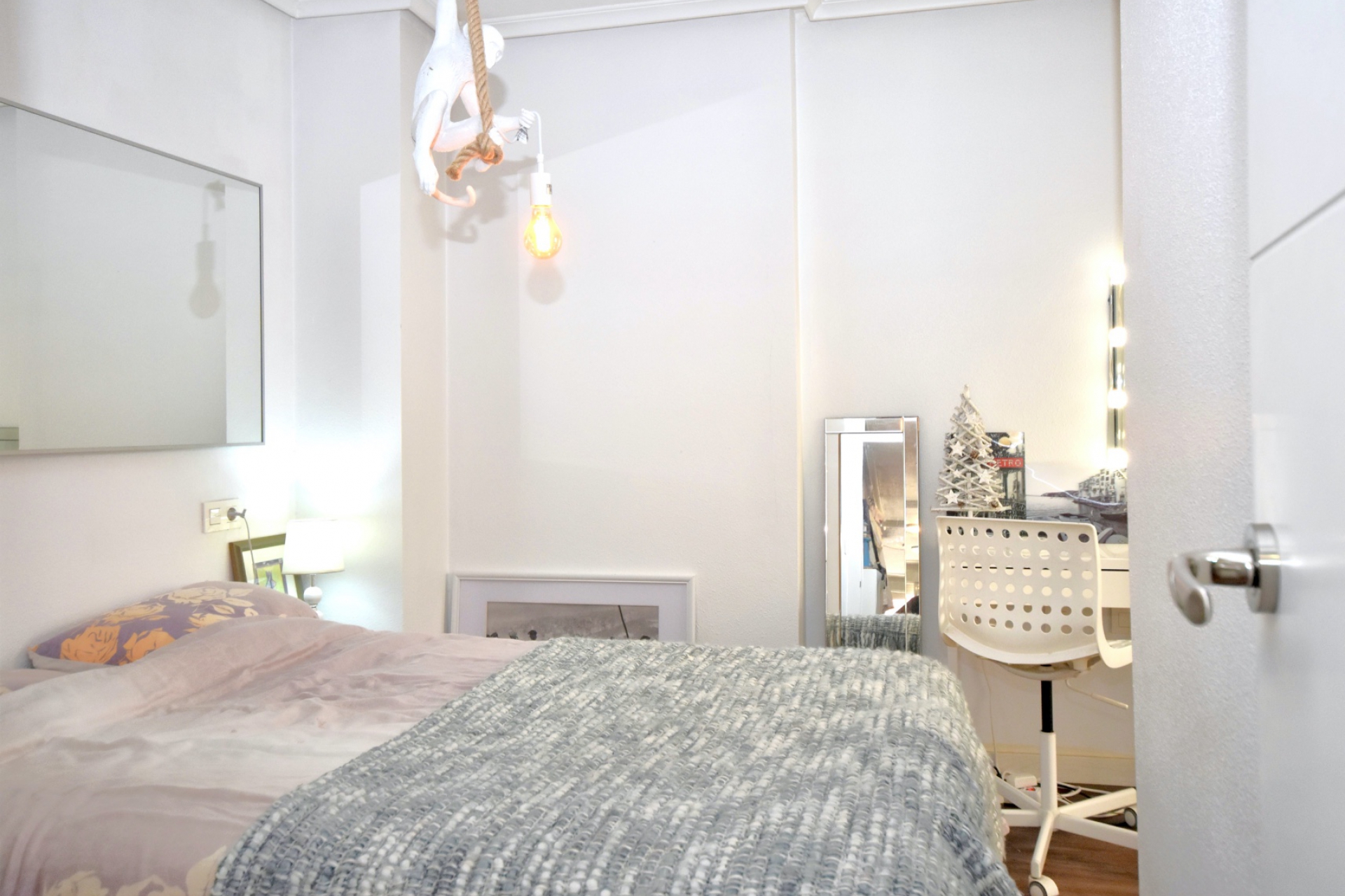 Перепродажа - многоэт. дом -
Torrevieja - Playa del Cura