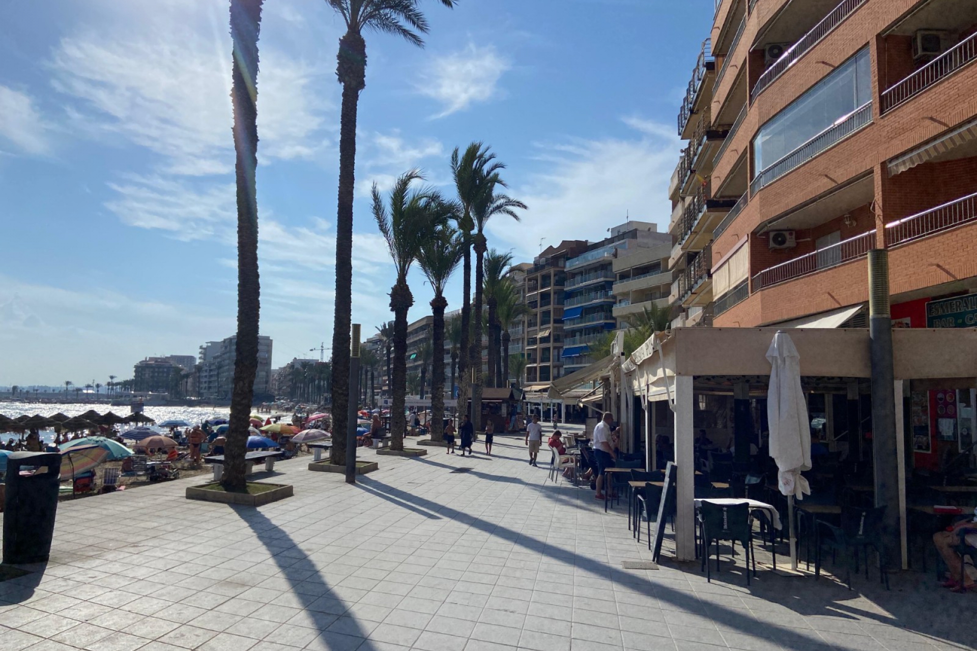 Перепродажа - многоэт. дом -
Torrevieja - Playa del Cura