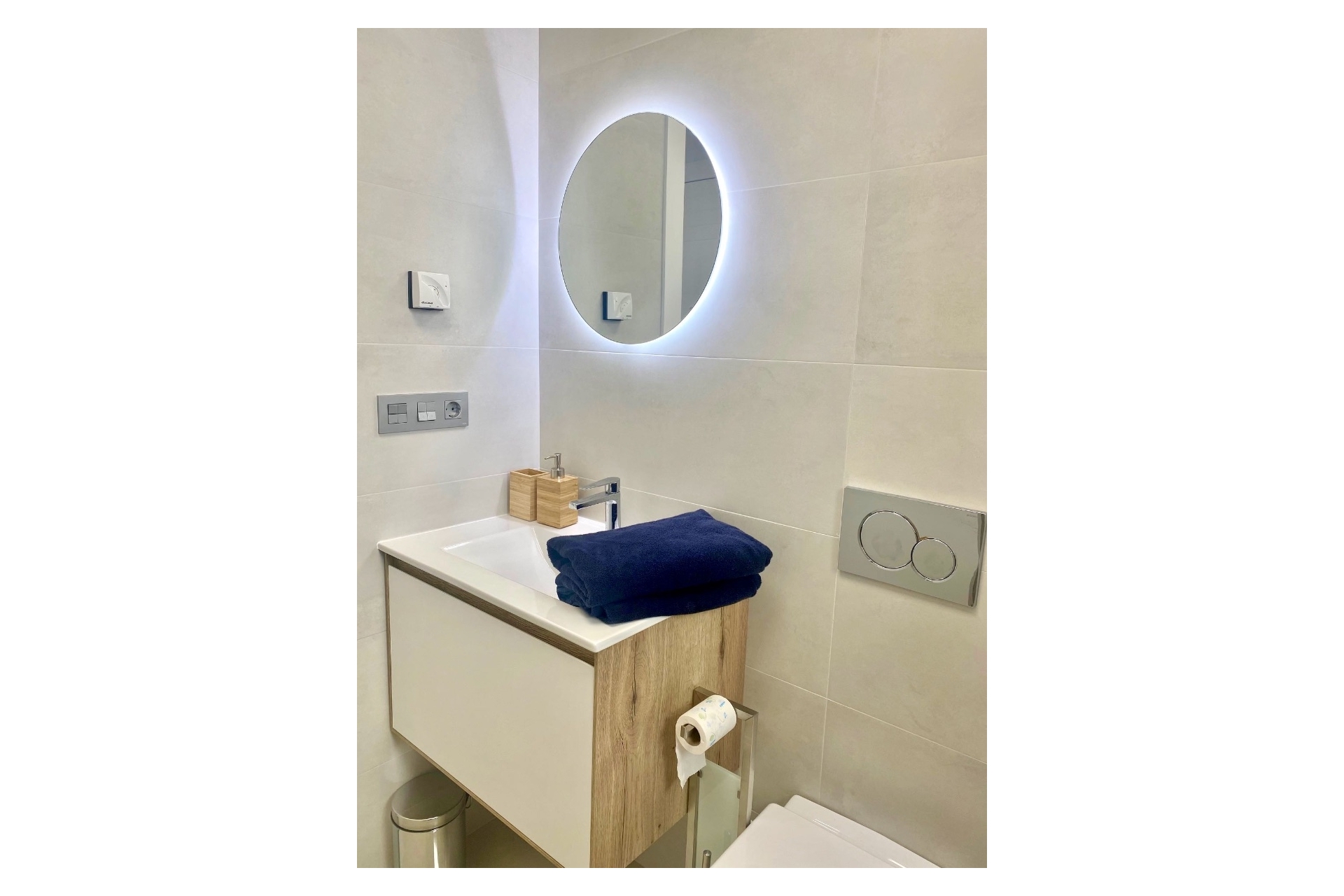 Перепродажа - многоэт. дом -
Torrevieja - Playa del Cura