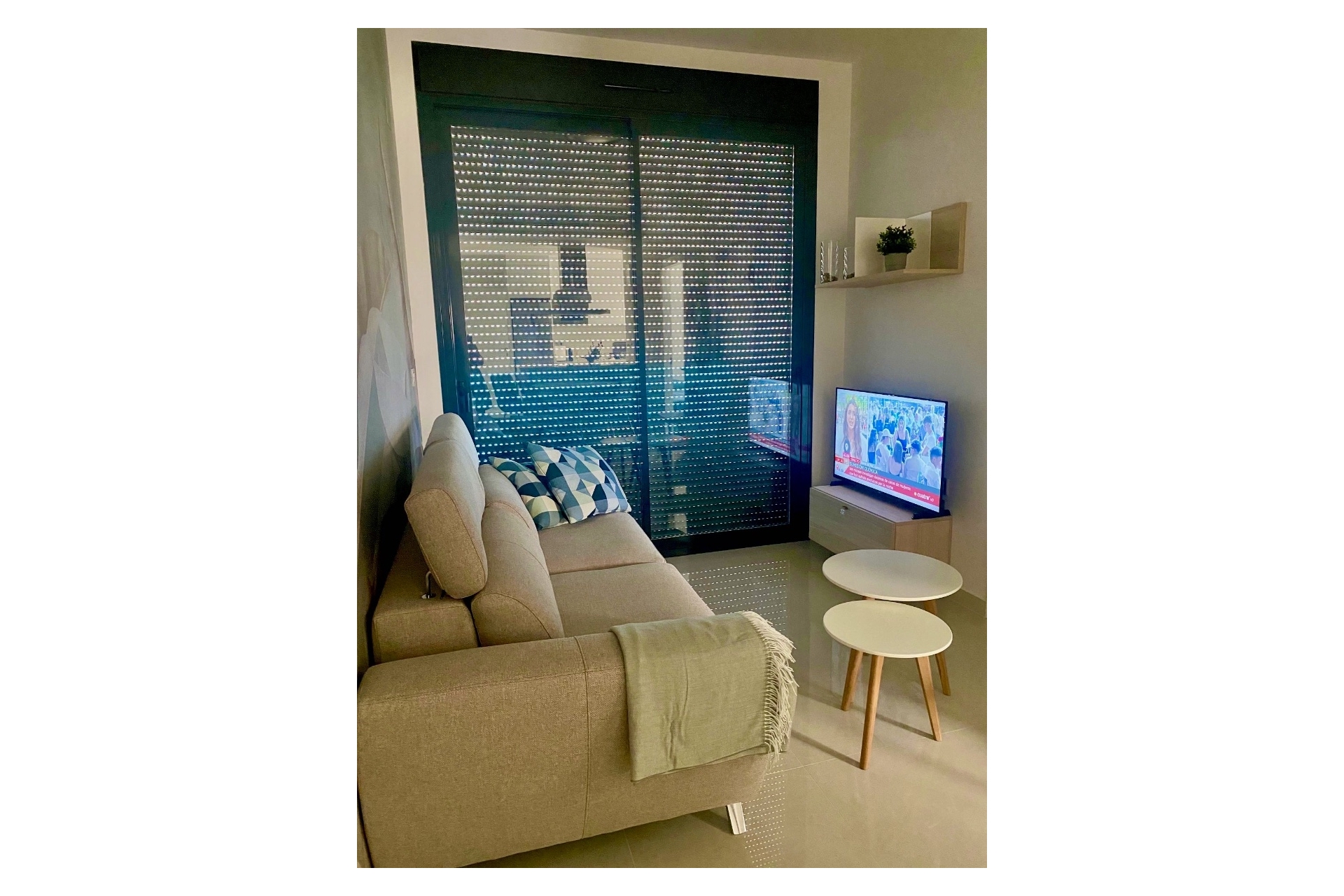 Перепродажа - многоэт. дом -
Torrevieja - Playa del Cura