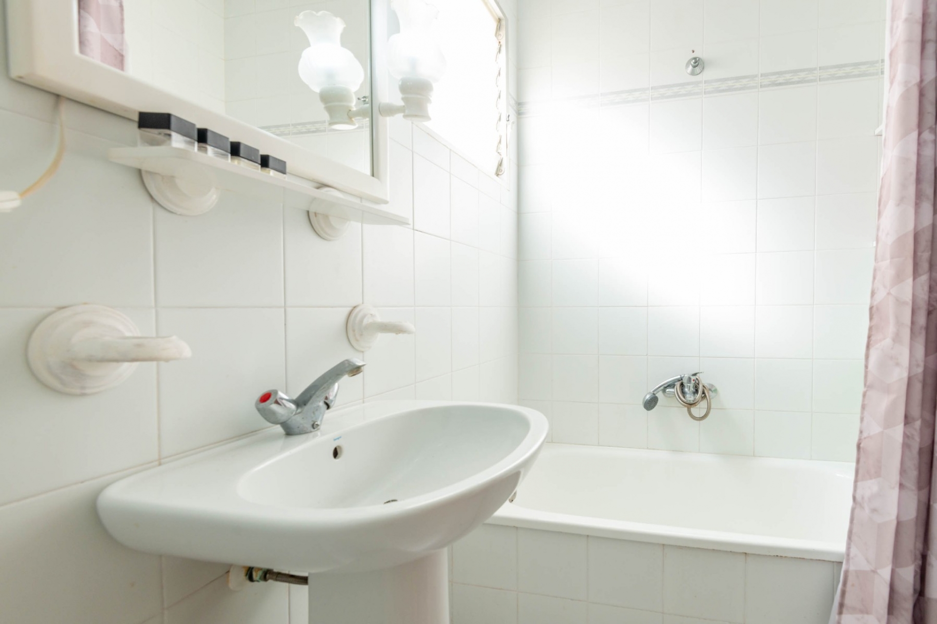 Перепродажа - многоэт. дом -
Torrevieja - Playa los Locos