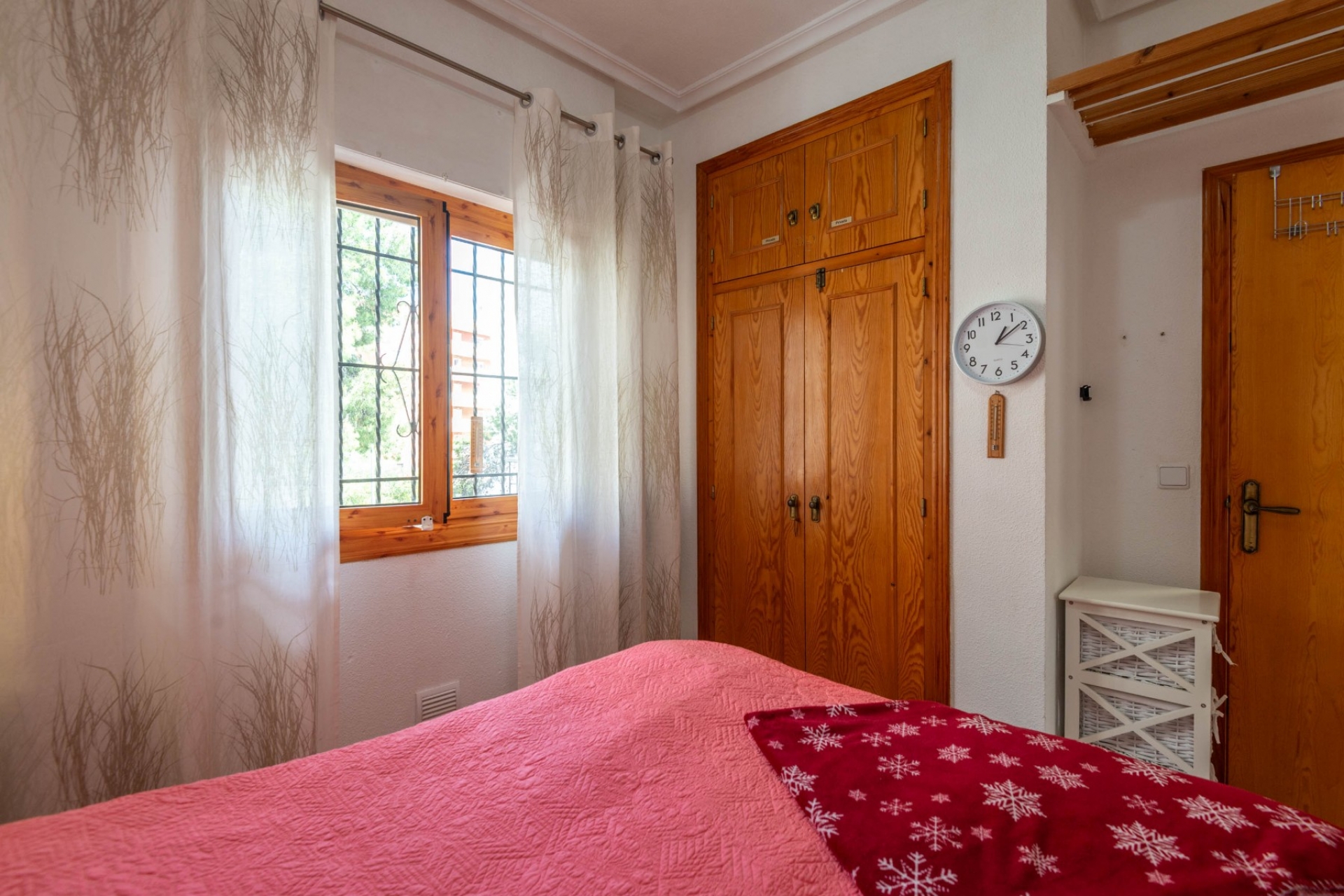 Перепродажа - многоэт. дом -
Torrevieja - Punta Prima, Torrevieja