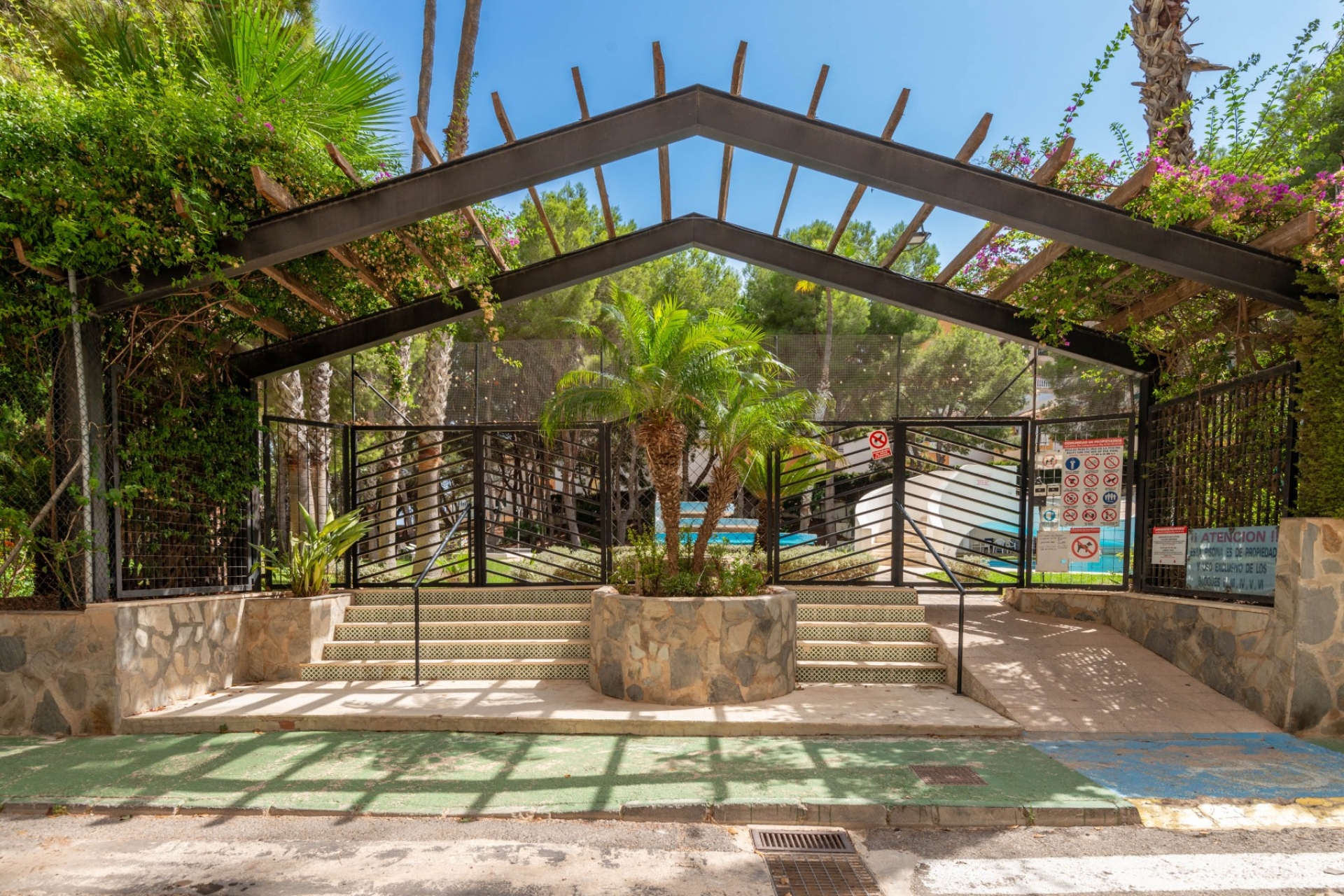 Перепродажа - Пентхаус -
Orihuela Costa - Lomas de Campoamor