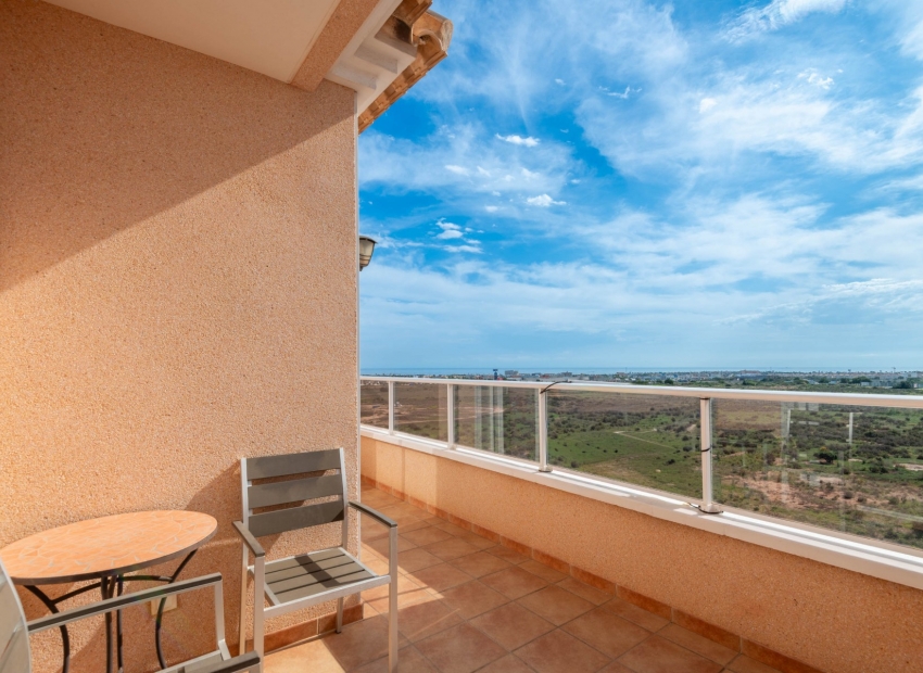 Перепродажа - Пентхаус -
Orihuela Costa - Villamartin