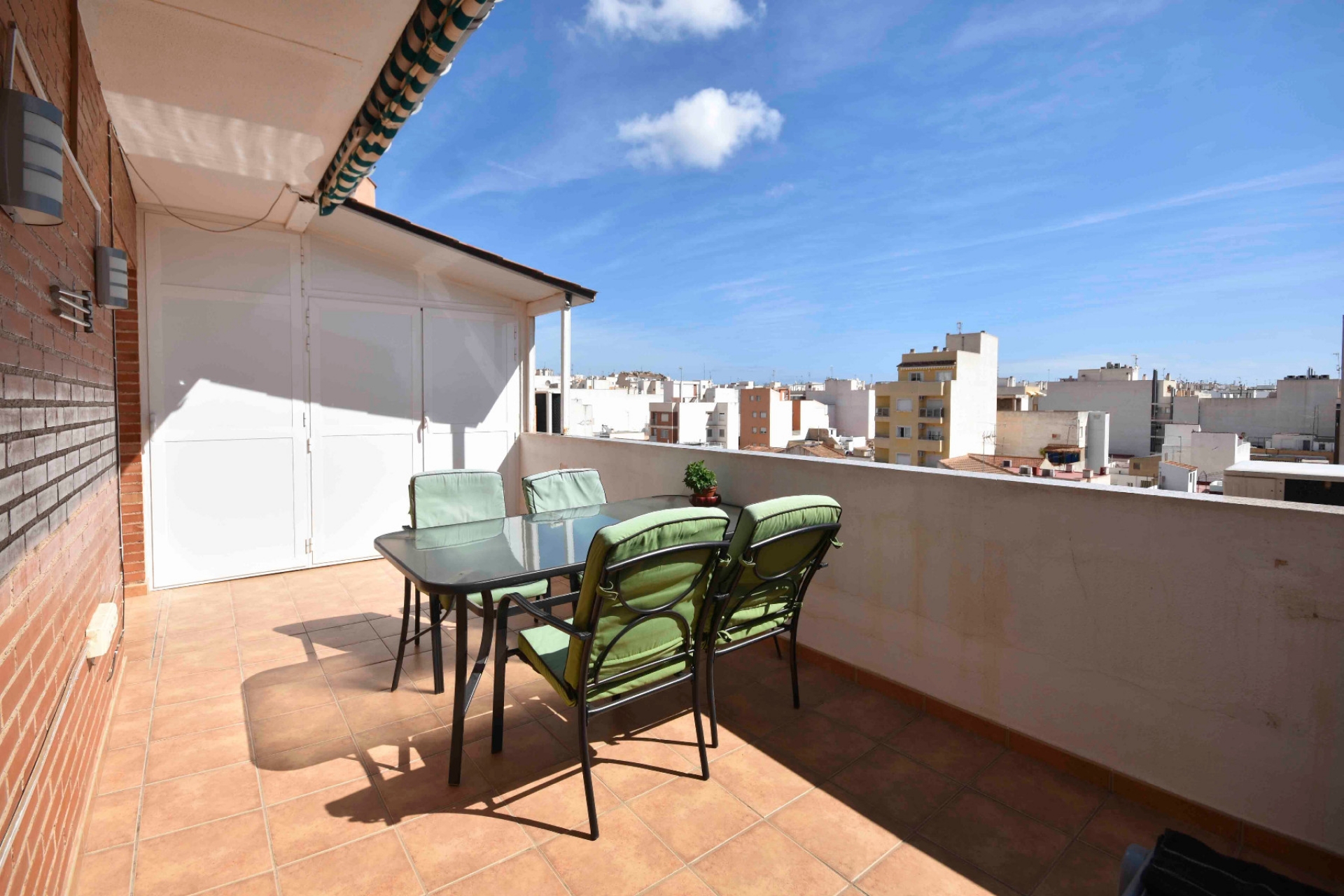 Перепродажа - Пентхаус -
Torrevieja - Centro