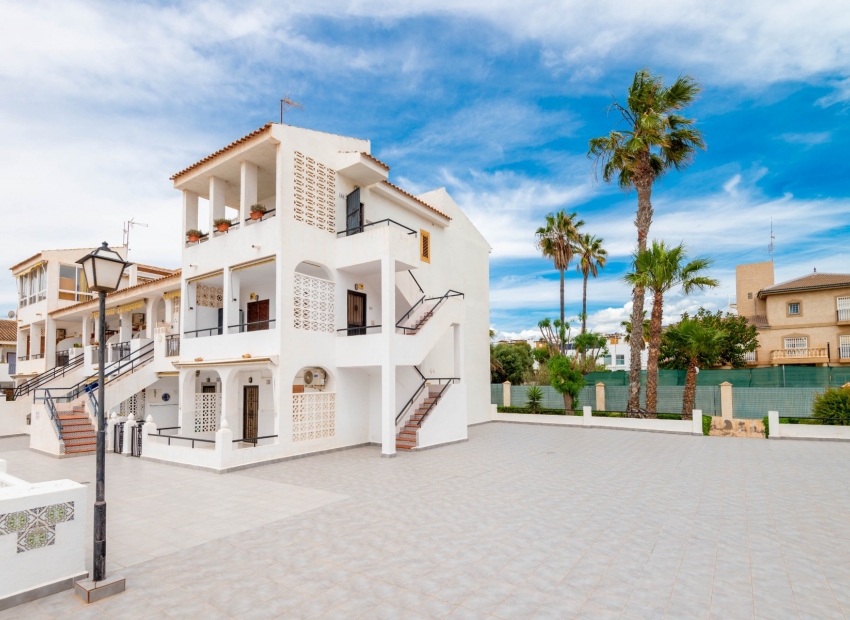 Перепродажа - Пентхаус -
Torrevieja - Los Frutales
