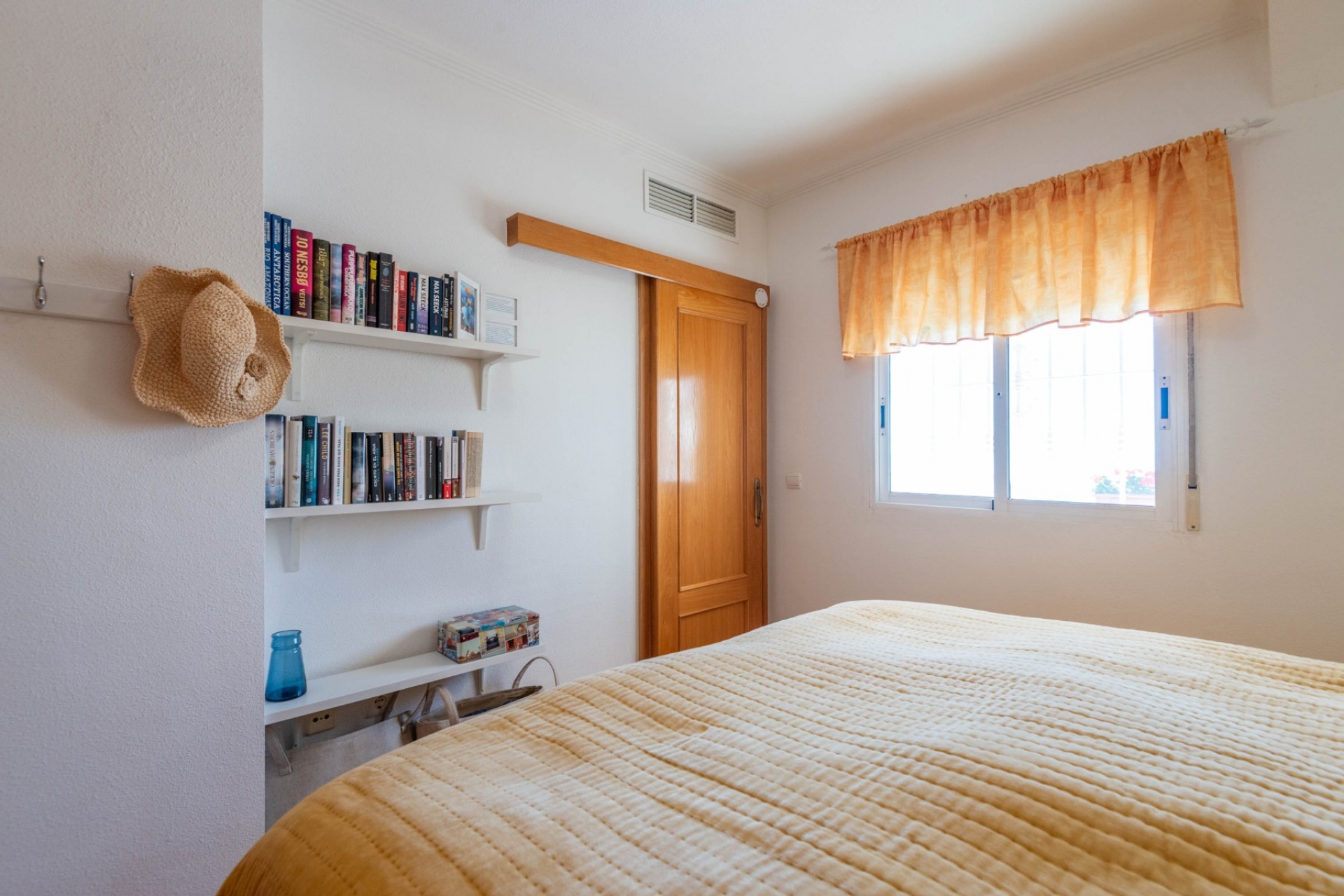 Перепродажа - Пентхаус -
Torrevieja - Playa los Locos