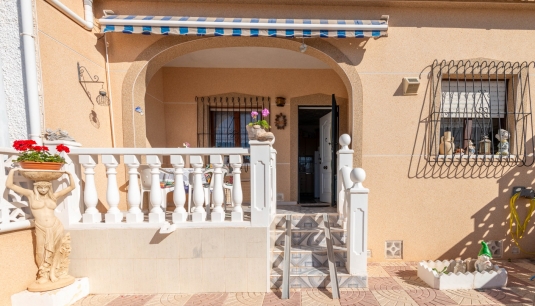 Pienkerrostaloasunto - Jälleenmyynti - Guardamar -
                La Marina