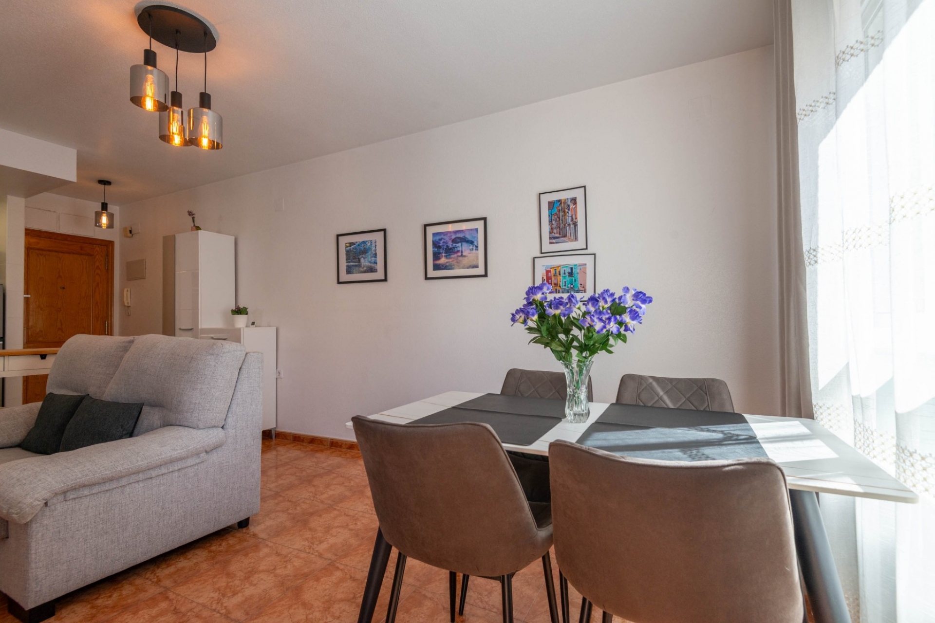 Resale - Apartament -
Torrevieja - Centro