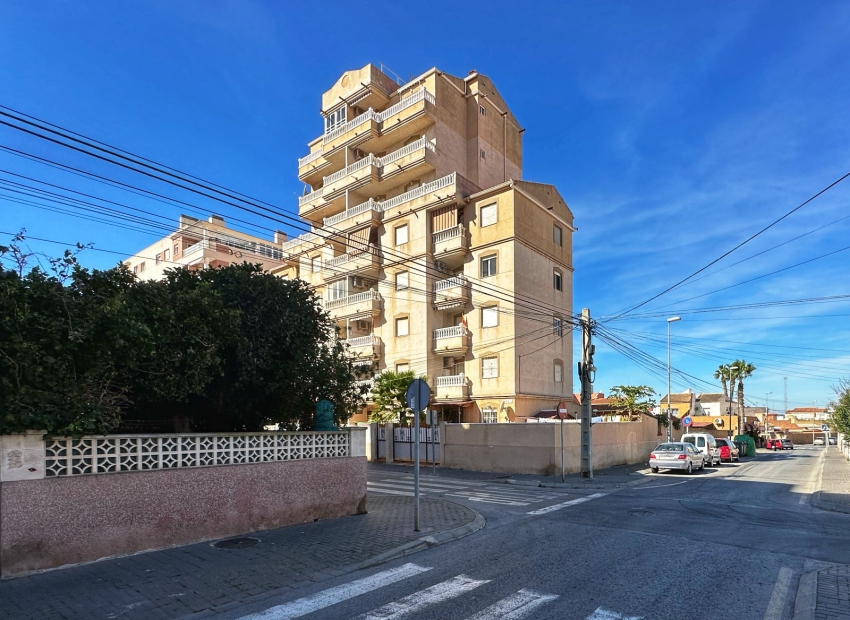 Resale - Apartment/Flat -
Torrevieja - Nueva Torrevieja