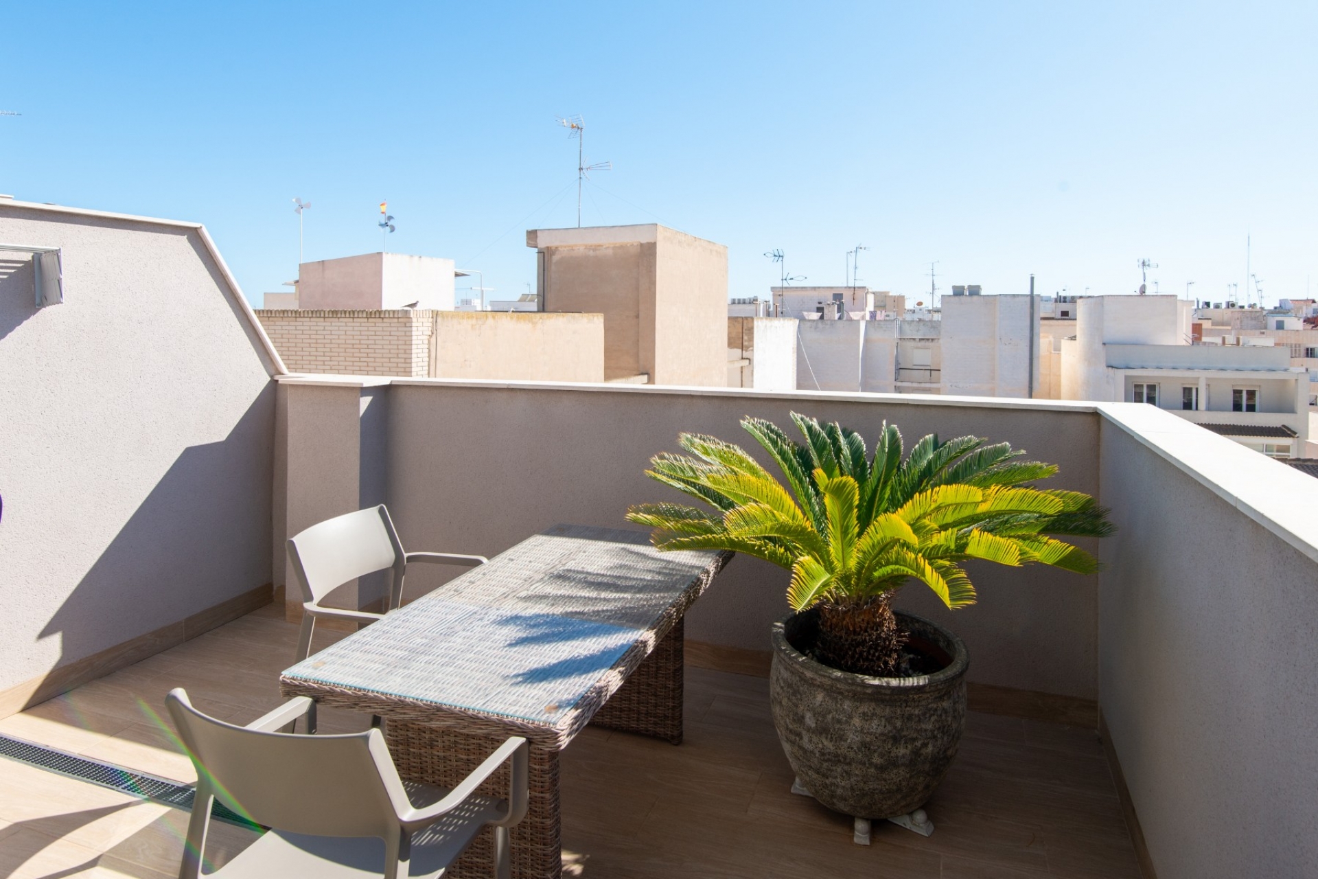 Resale - Apartment -
Torrevieja - Centro
