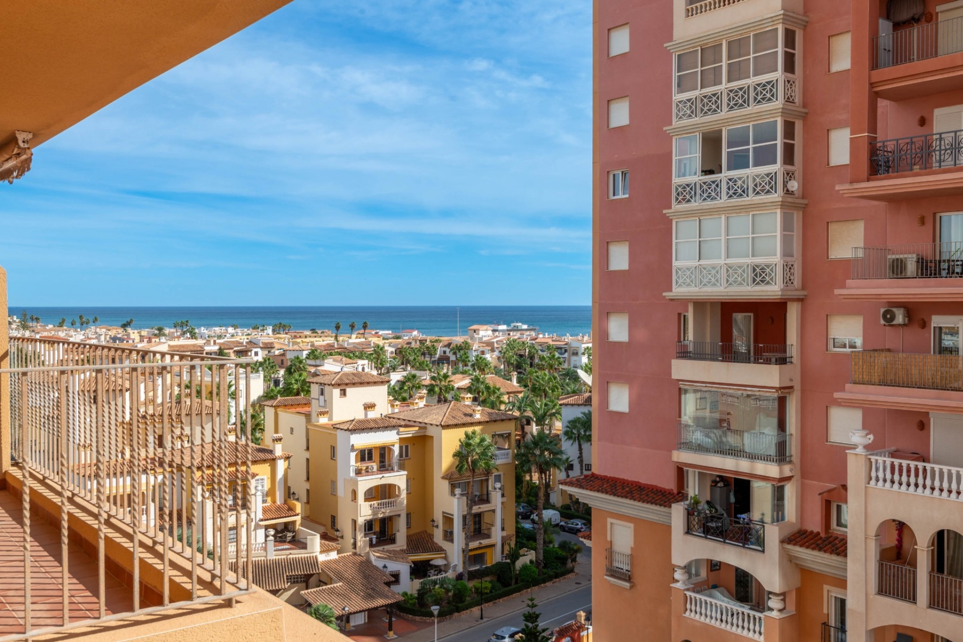 Resale - Apartment -
Torrevieja - Playa de los Locos