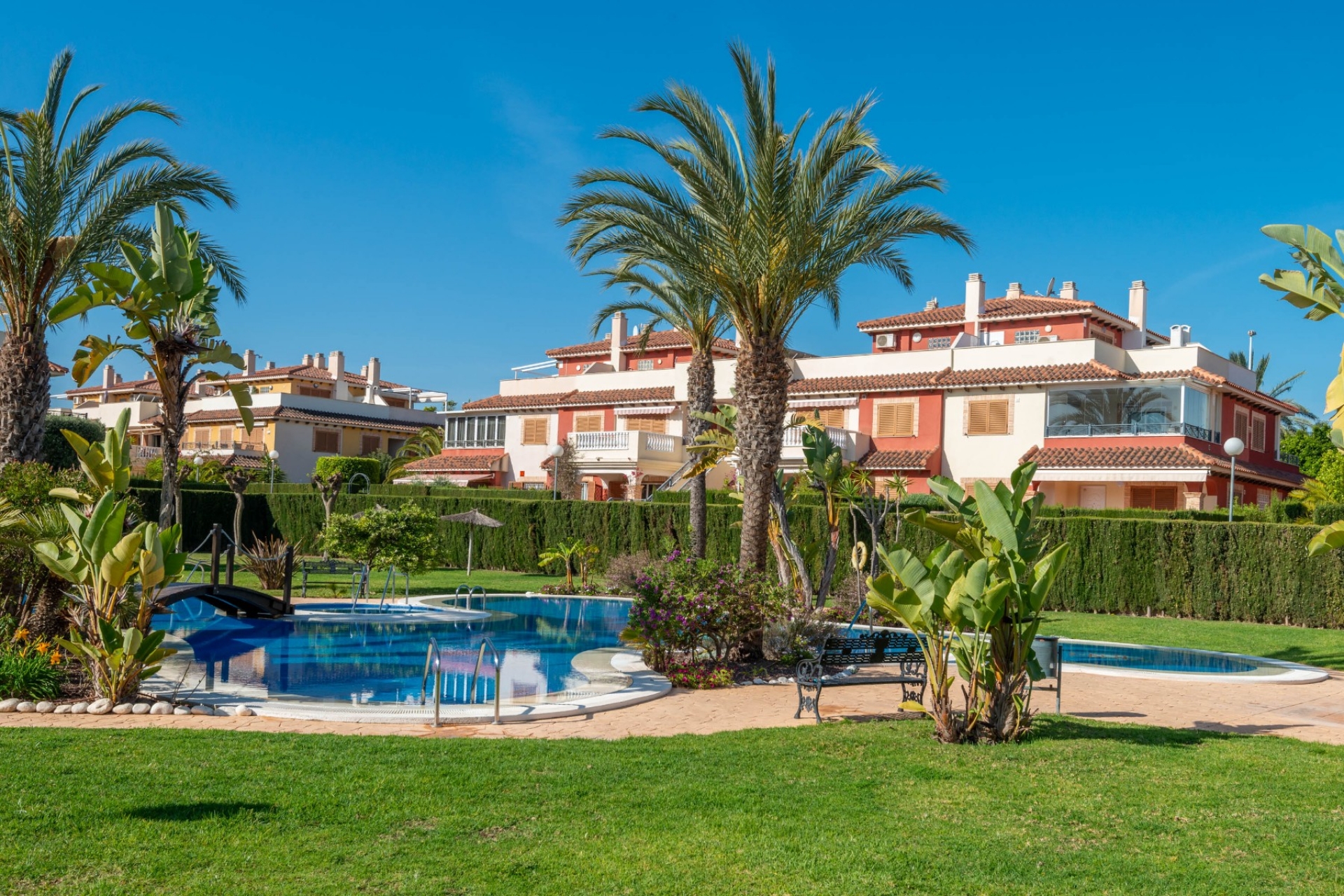 Resale - Bungalow -
Orihuela Costa - Playa Flamenca