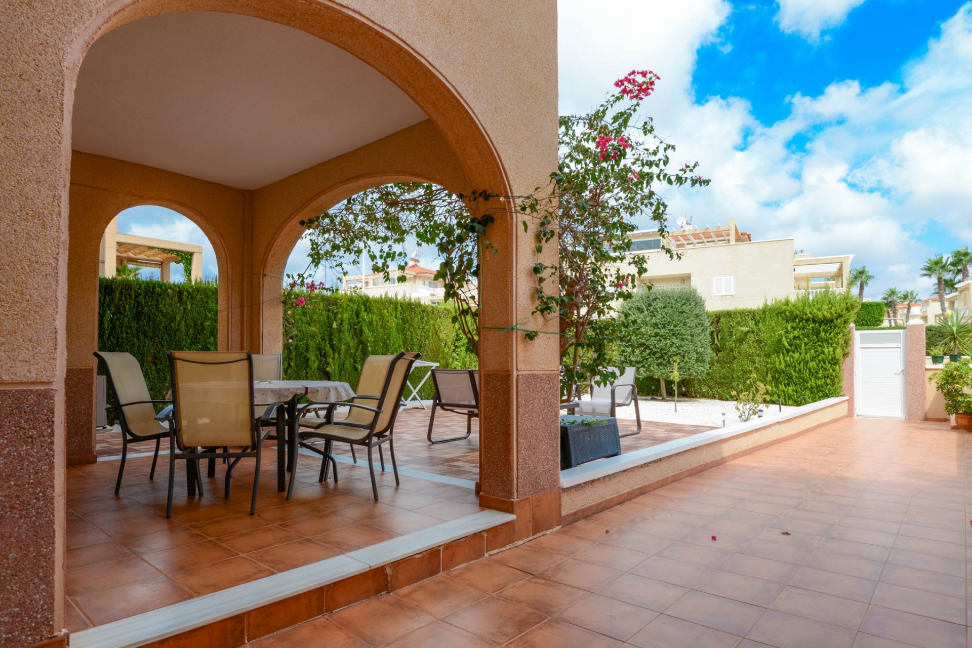 Resale - Bungalow -
Orihuela Costa - Punta Prima, Orihuela Costa