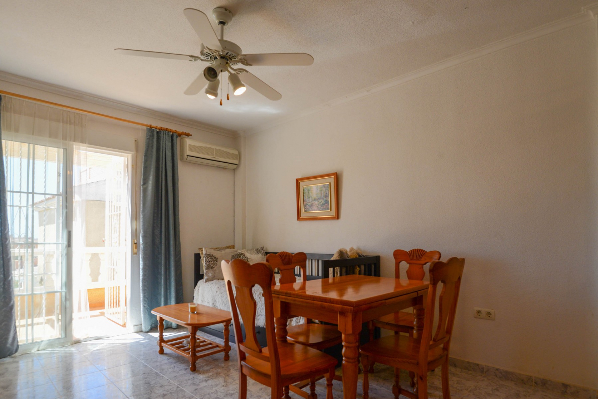 Resale - Bungalow -
Torrevieja - Aguas Nuevas