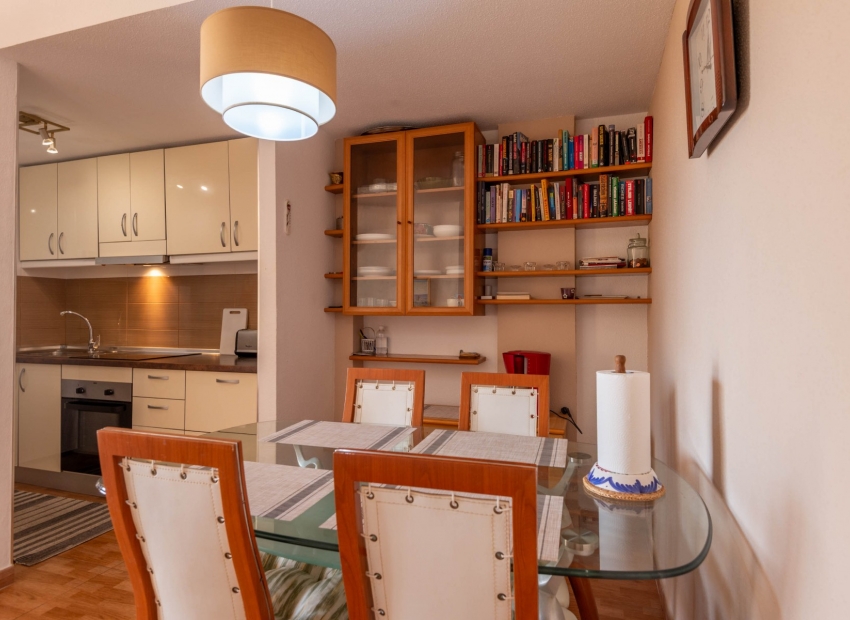 Resale - Bungalow -
Torrevieja - La Veleta