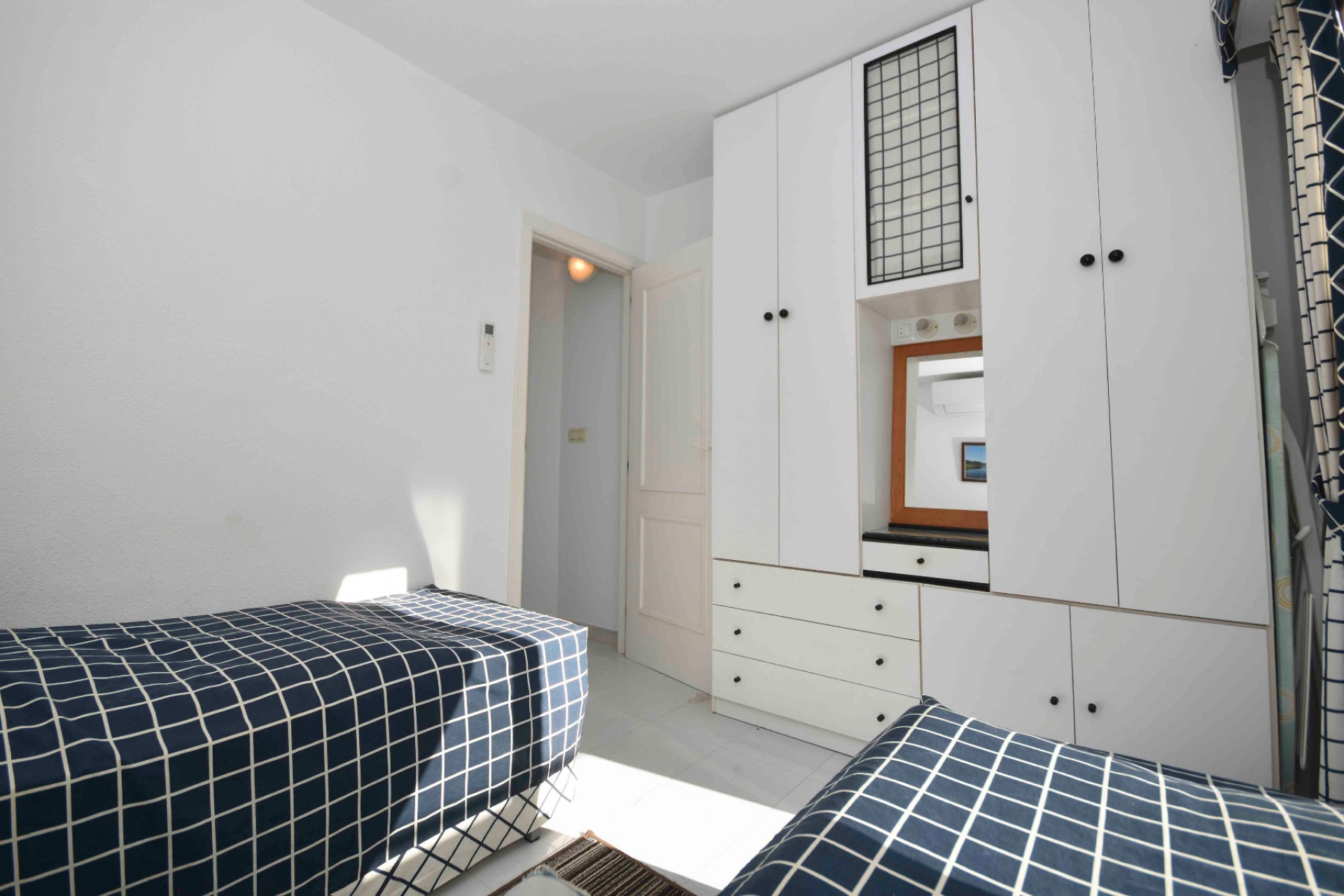 Resale - Dom w zabudowie bliźniaczej -
Torrevieja - Los Balcones