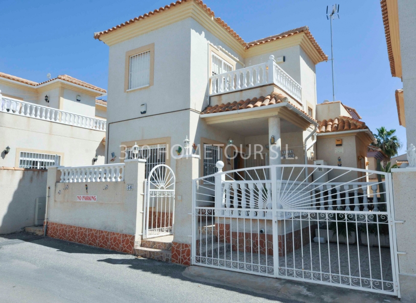 Resale - Dom wolnostojący -
Orihuela Costa - La Zenia