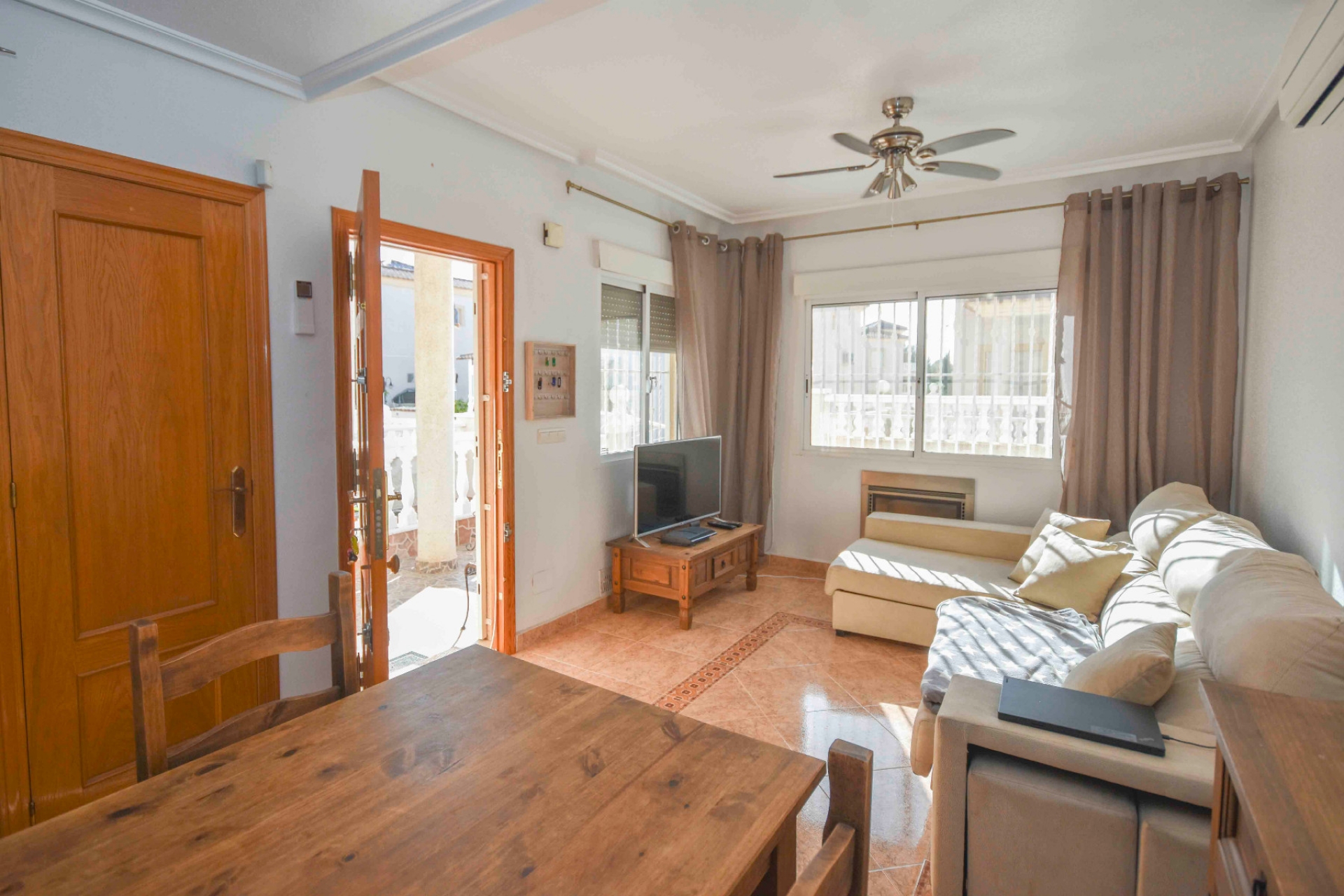 Resale - Dom wolnostojący -
Orihuela Costa - La Zenia