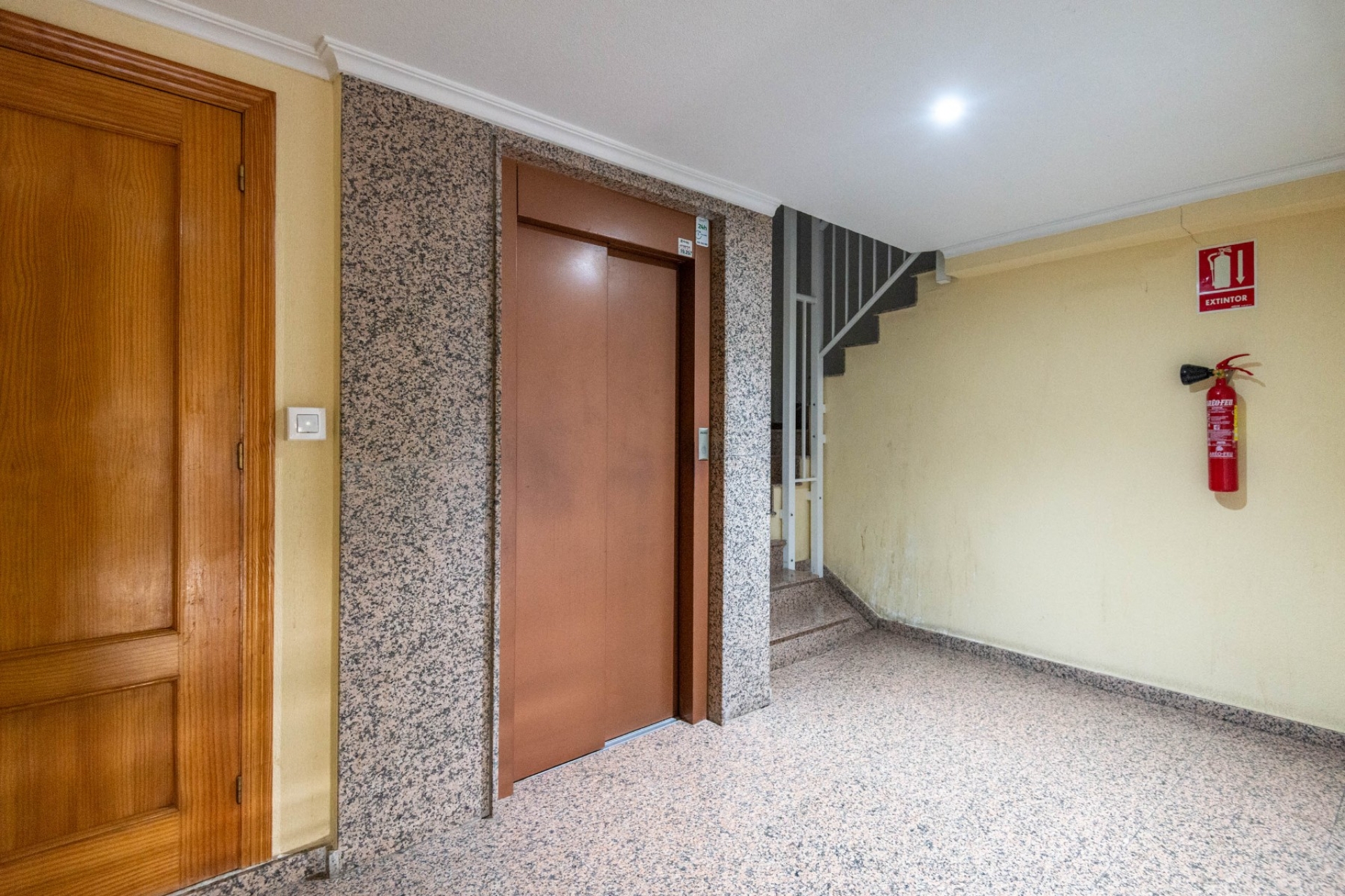 Resale - lägenhet  -
Torrevieja - Playa del Cura