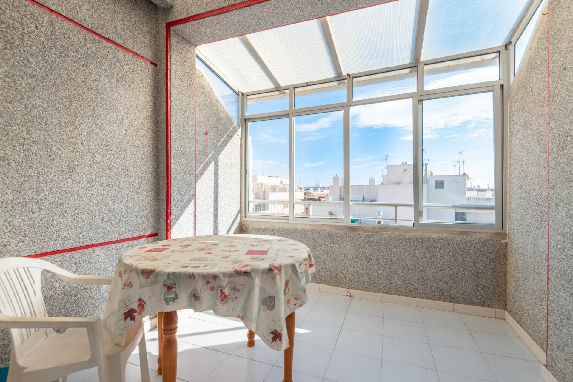 Resale - lägenhet  -
Torrevieja - Playa los Locos