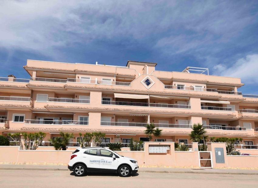 Resale - Mieszkanie -
Orihuela Costa - Villamartin