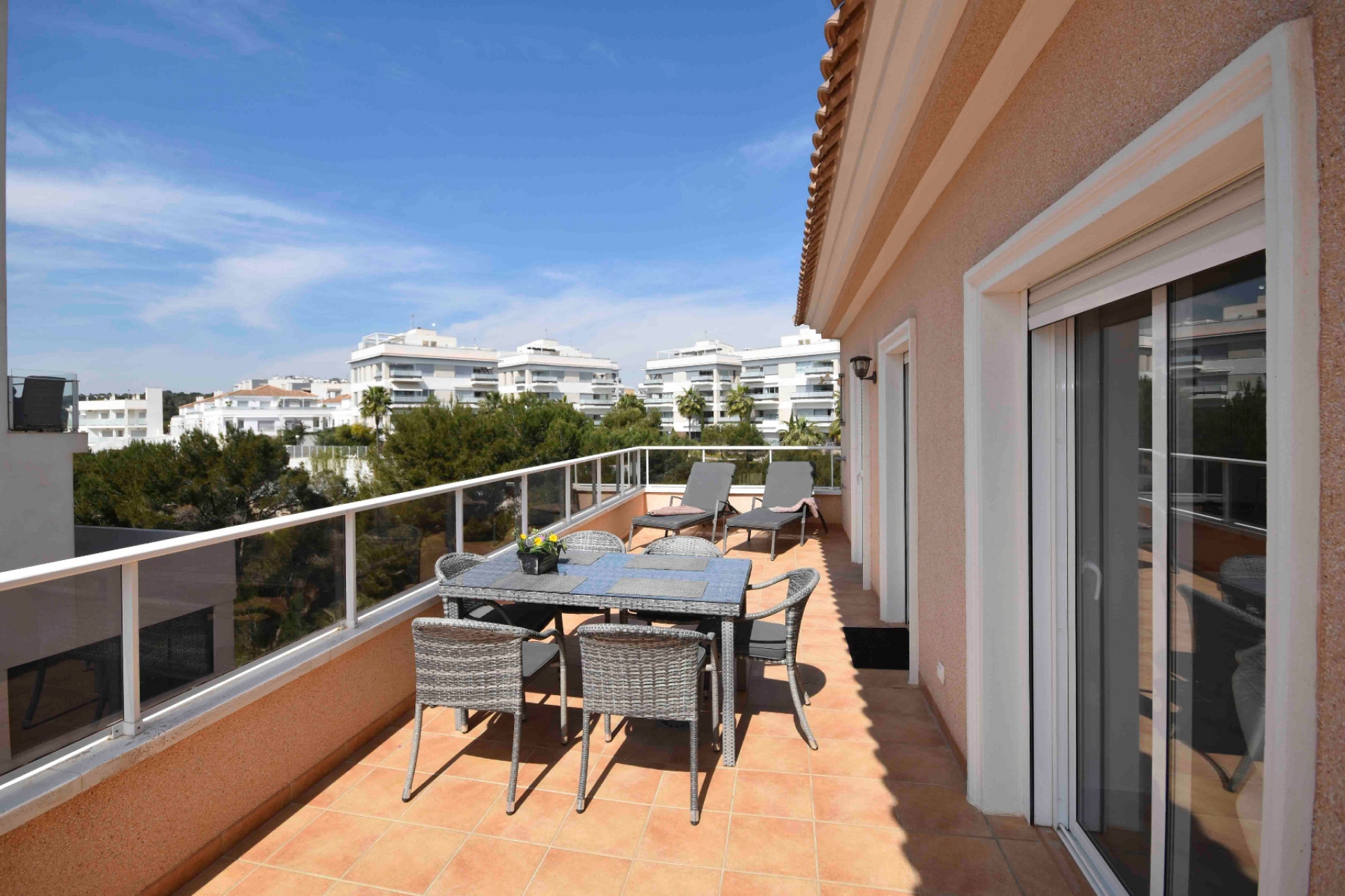 Resale - Mieszkanie -
Orihuela Costa - Villamartin