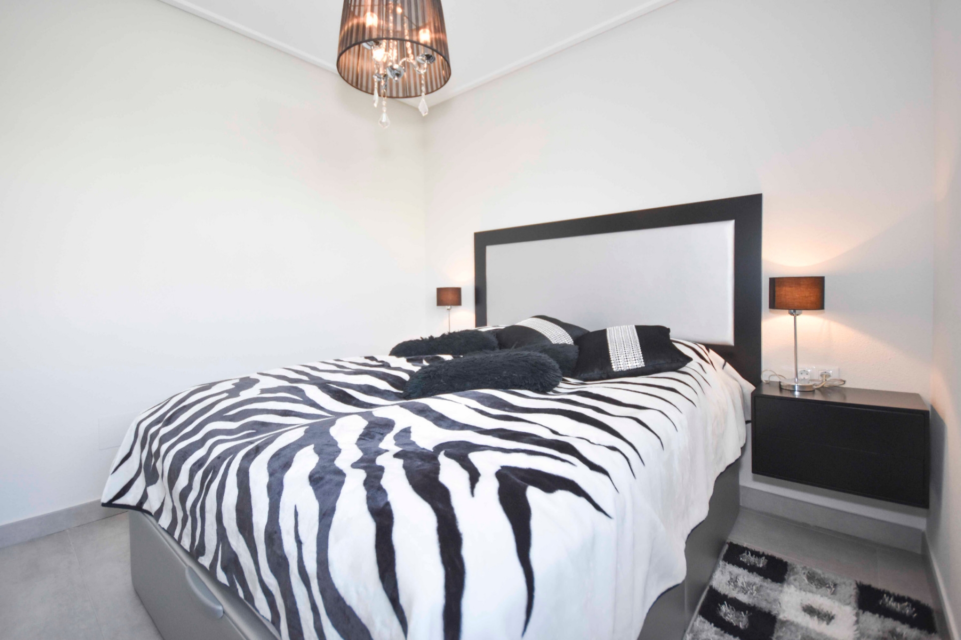 Resale - Mieszkanie -
Orihuela Costa - Villamartin