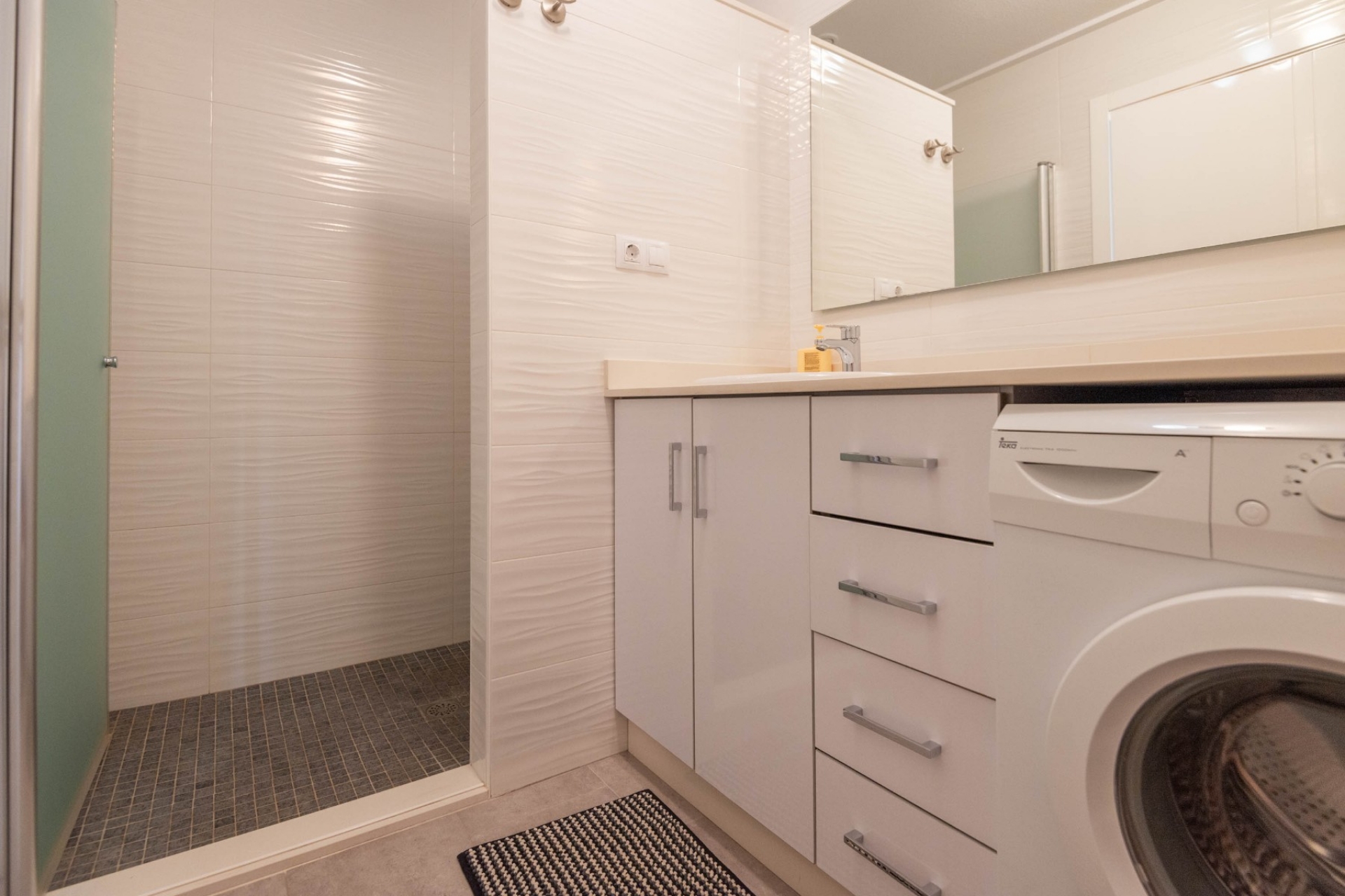 Resale - Mieszkanie -
Orihuela Costa - Villamartín