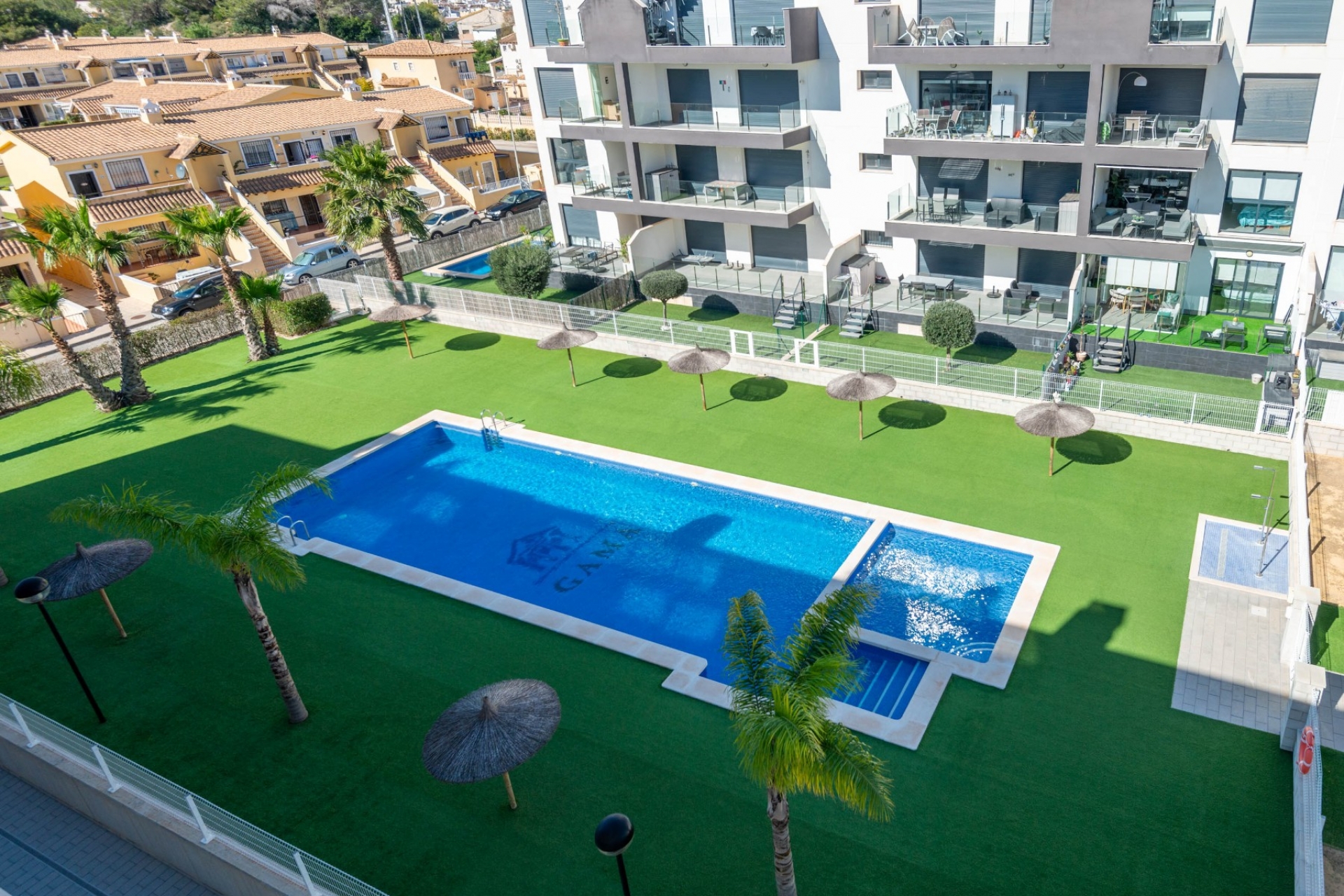 Resale - Mieszkanie -
Orihuela Costa - Villamartin