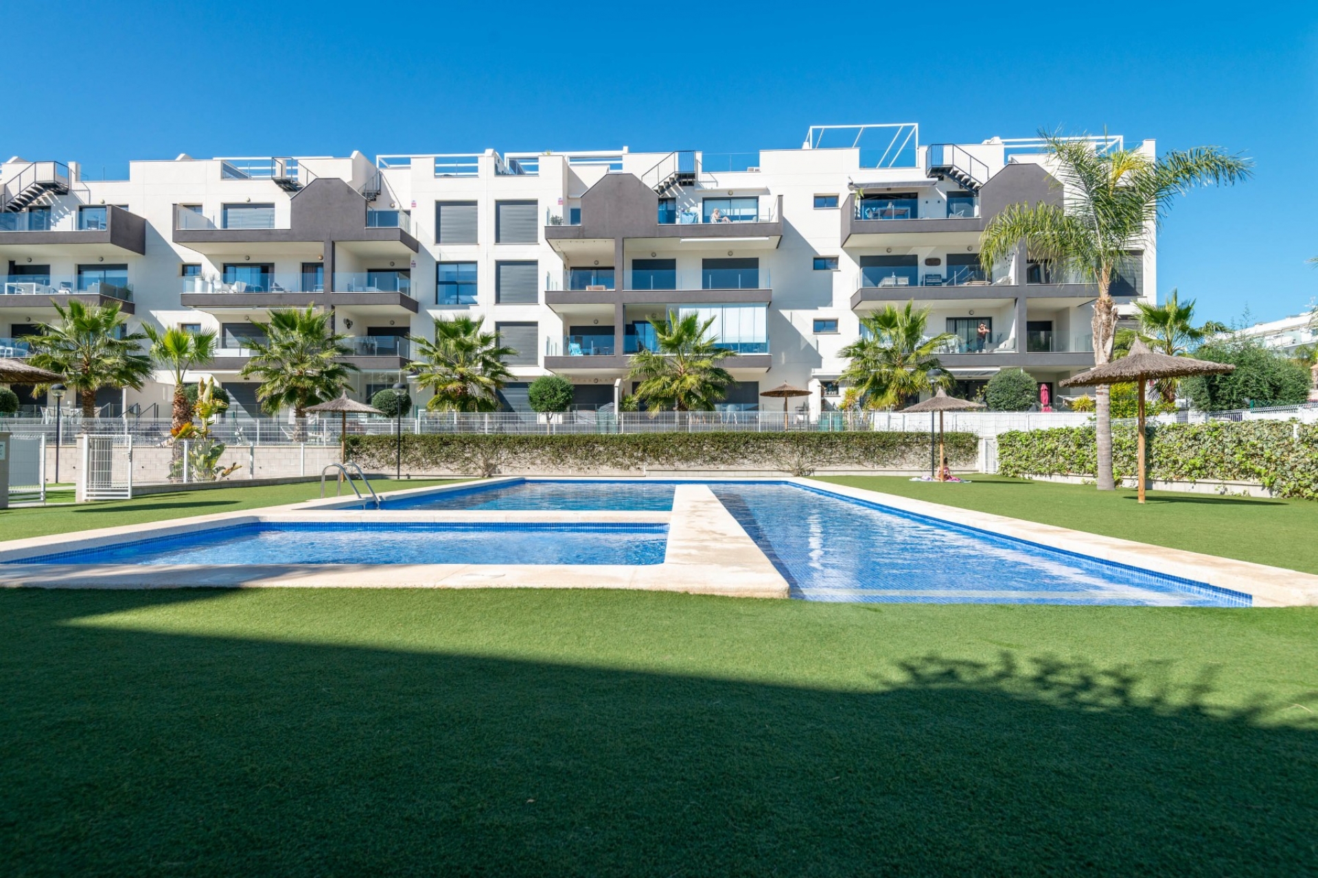Resale - Mieszkanie -
Orihuela Costa - Villamartin