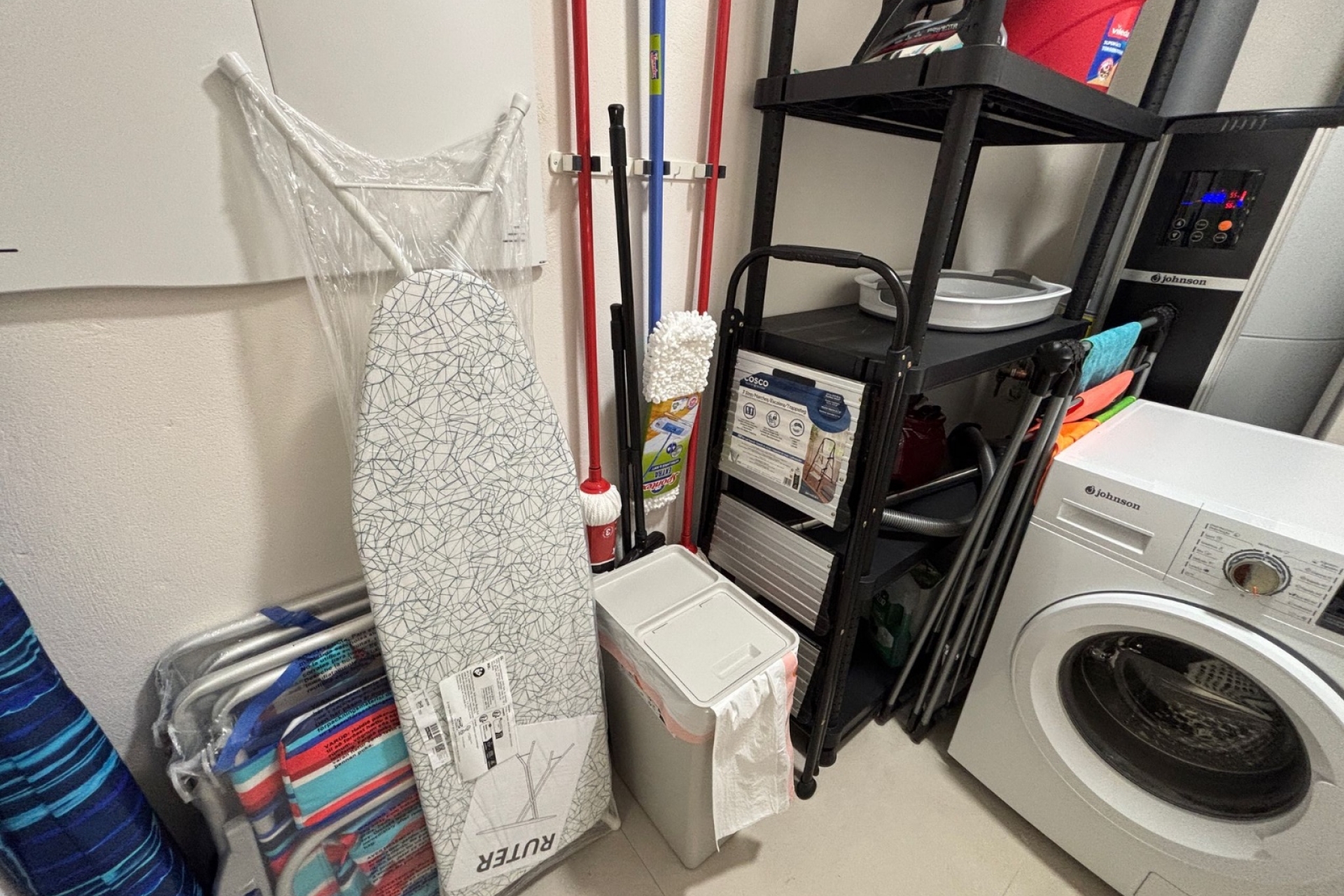 Resale - Mieszkanie -
Torrevieja - Acequion