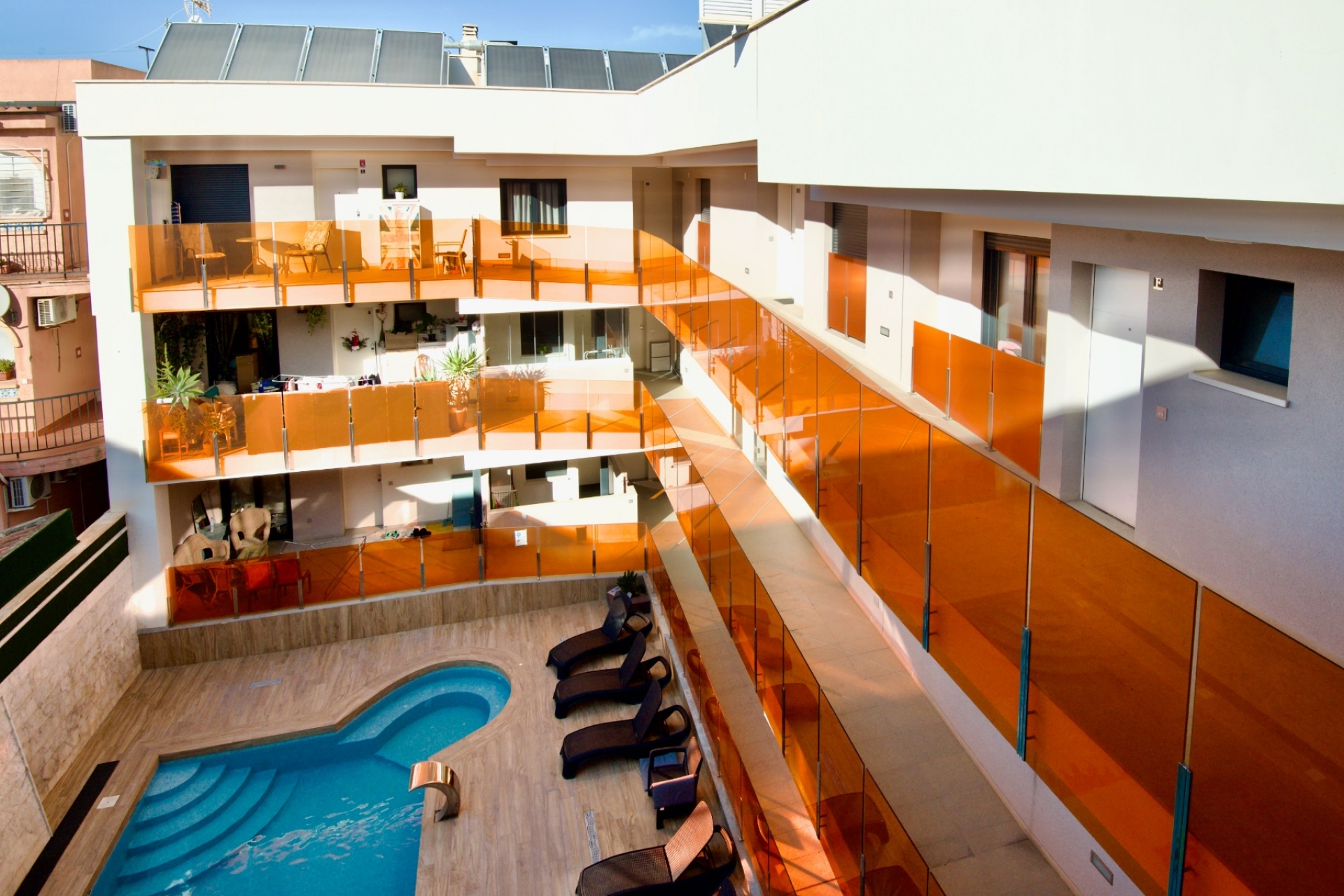 Resale - Mieszkanie -
Torrevieja - Habaneras