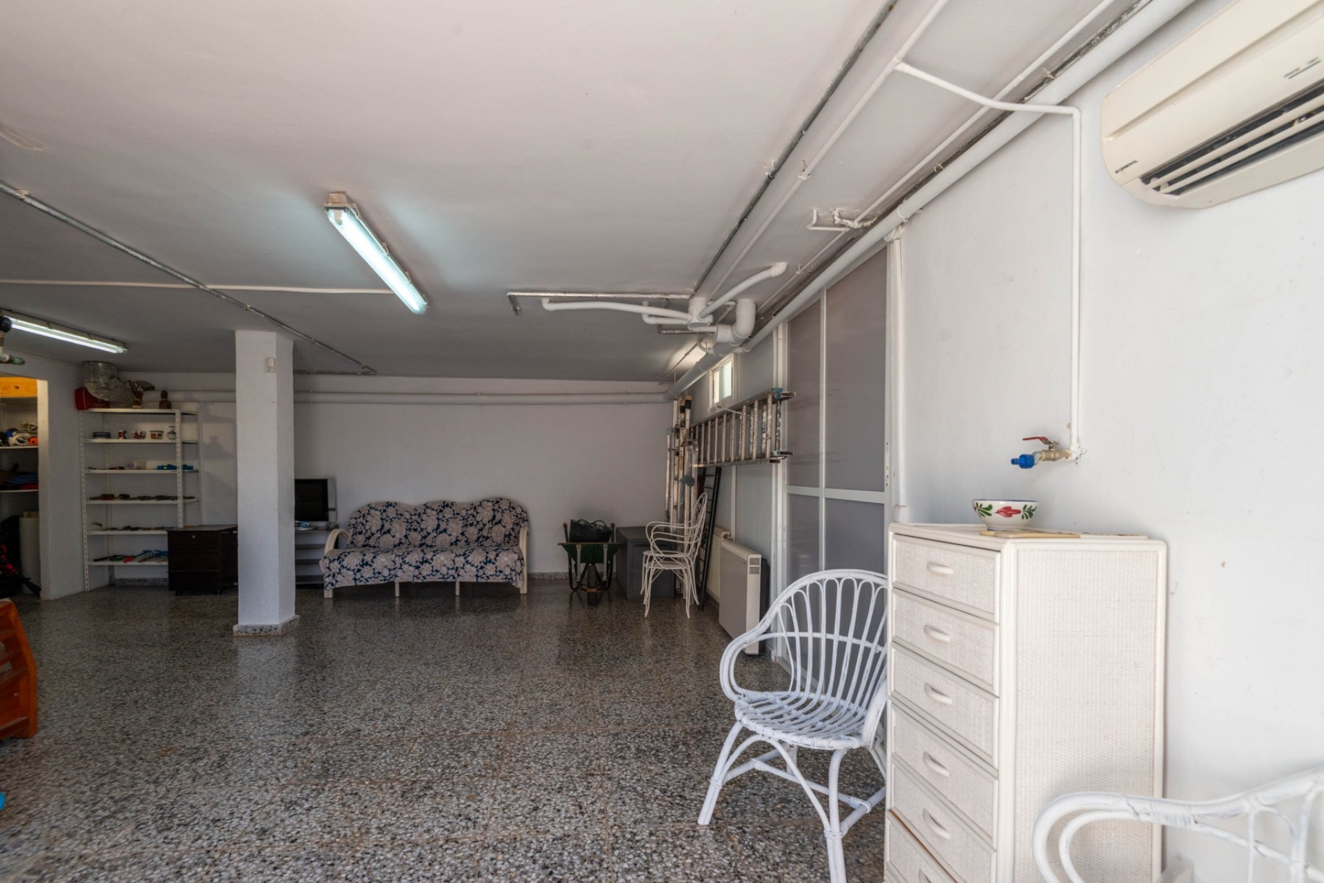 Resale - Quatro -
Torrevieja - Acequion