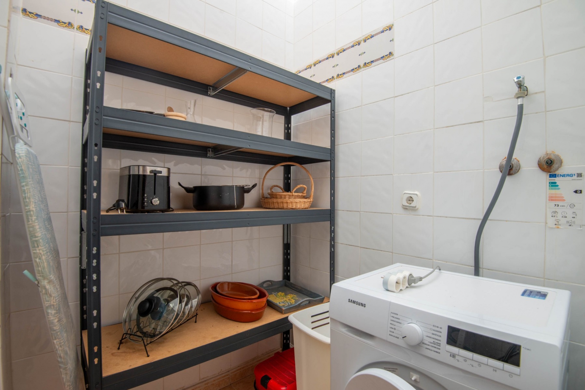 Resale - Quatrohus -
Torrevieja - Acequion