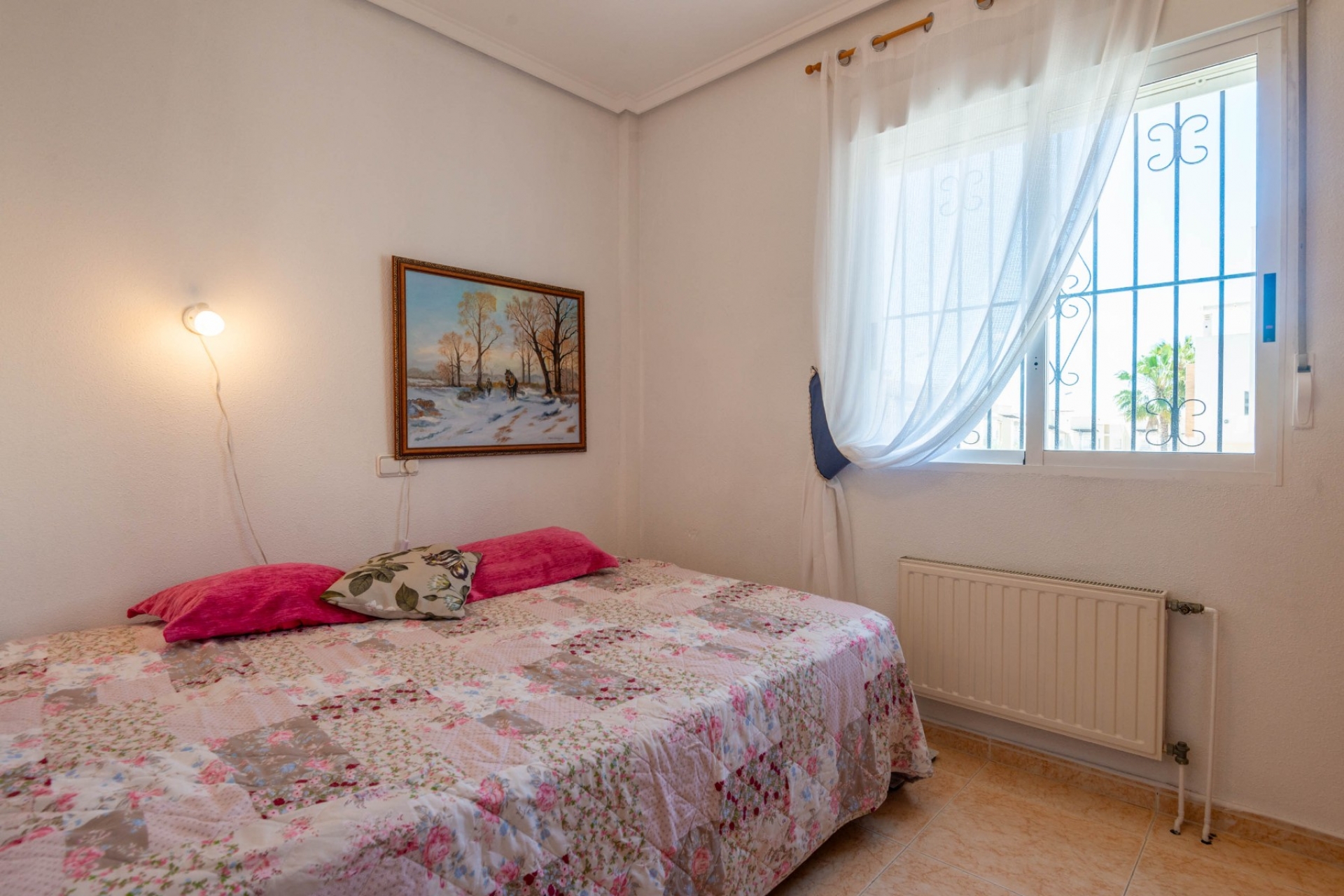 Resale - Quatrohus -
Torrevieja - Acequion