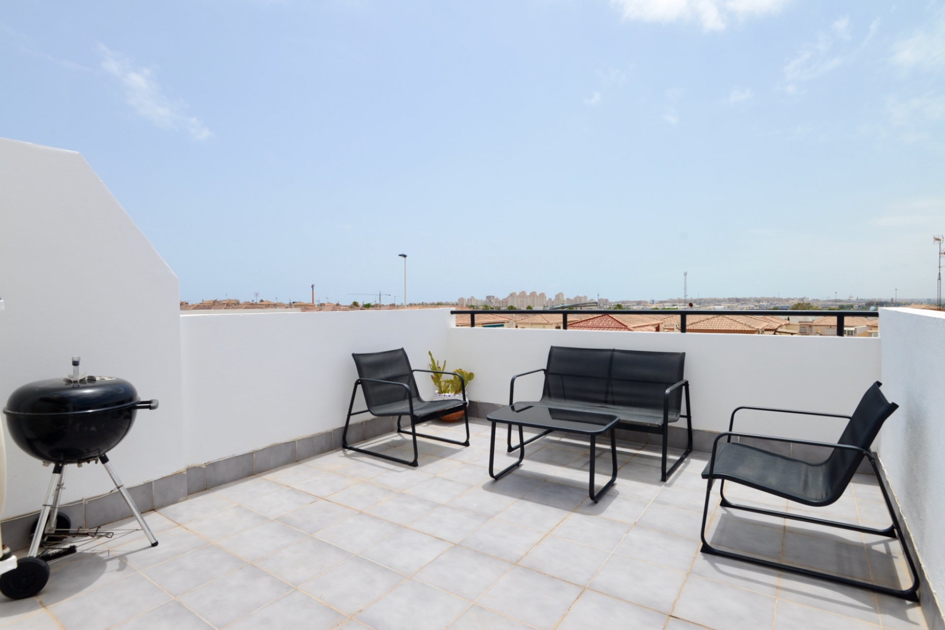 Resale - Townhouse -
Torrevieja - Aguas Nuevas - Sector 25