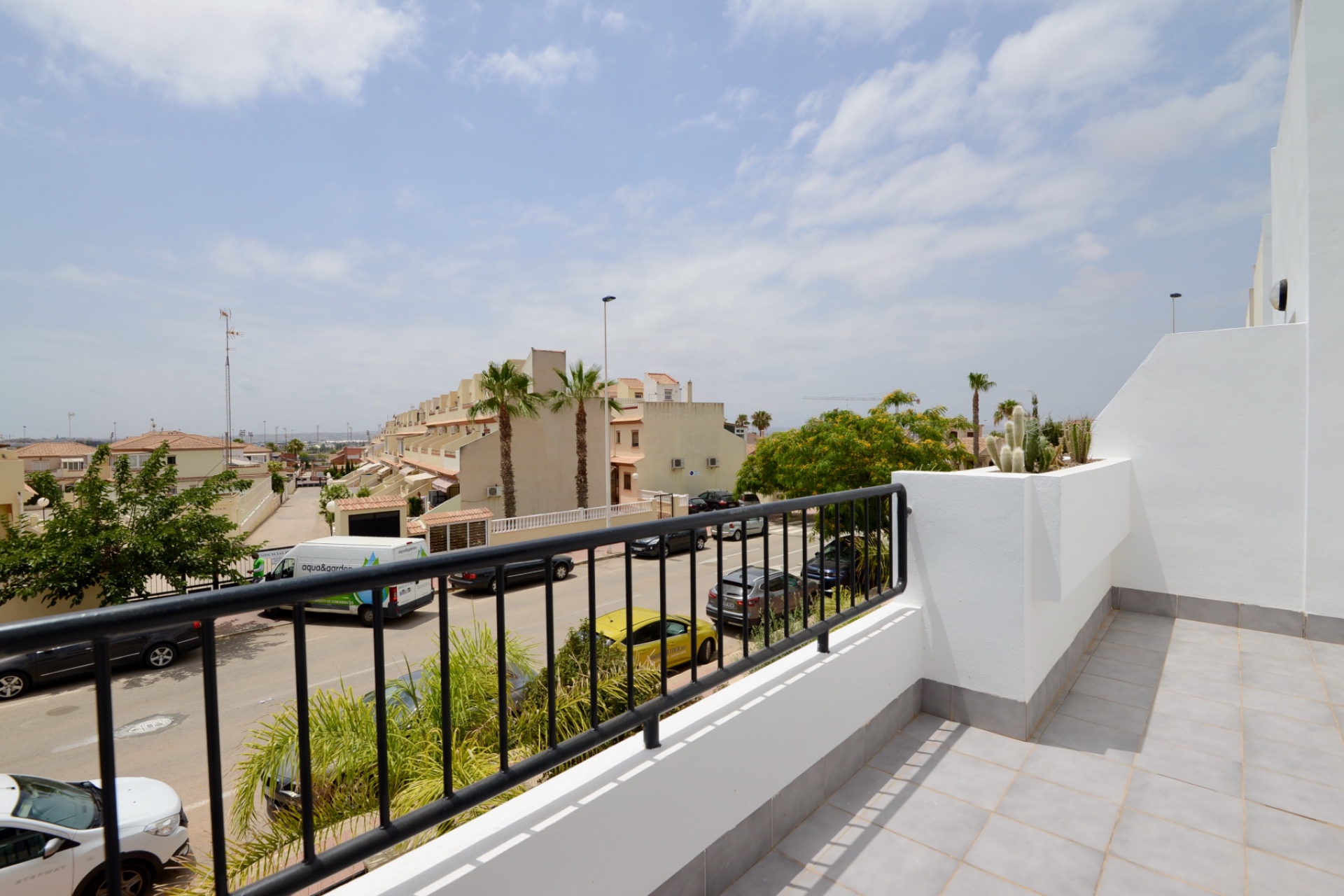 Resale - Townhouse -
Torrevieja - Aguas Nuevas - Sector 25