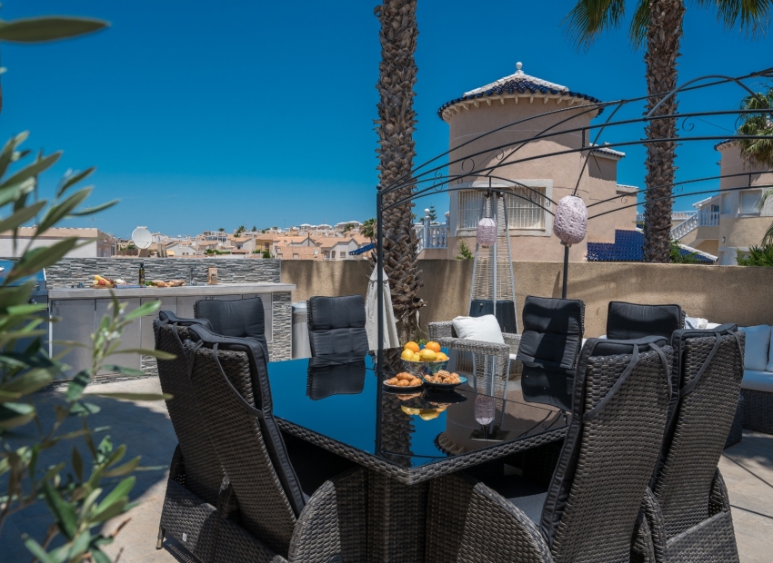 Resale - Willa -
Orihuela Costa - Los Altos