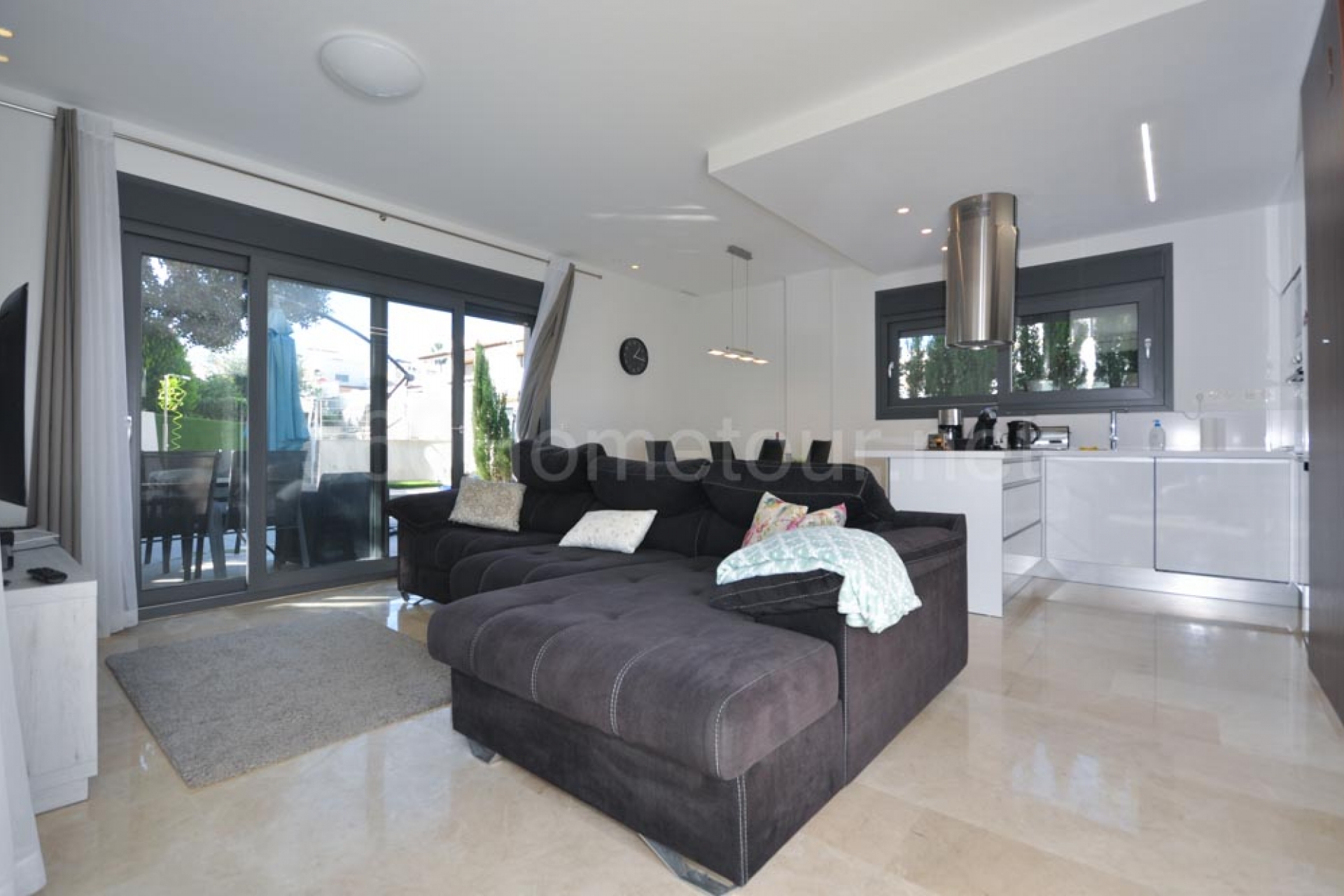 Resale - Willa -
Orihuela Costa - Villamartin