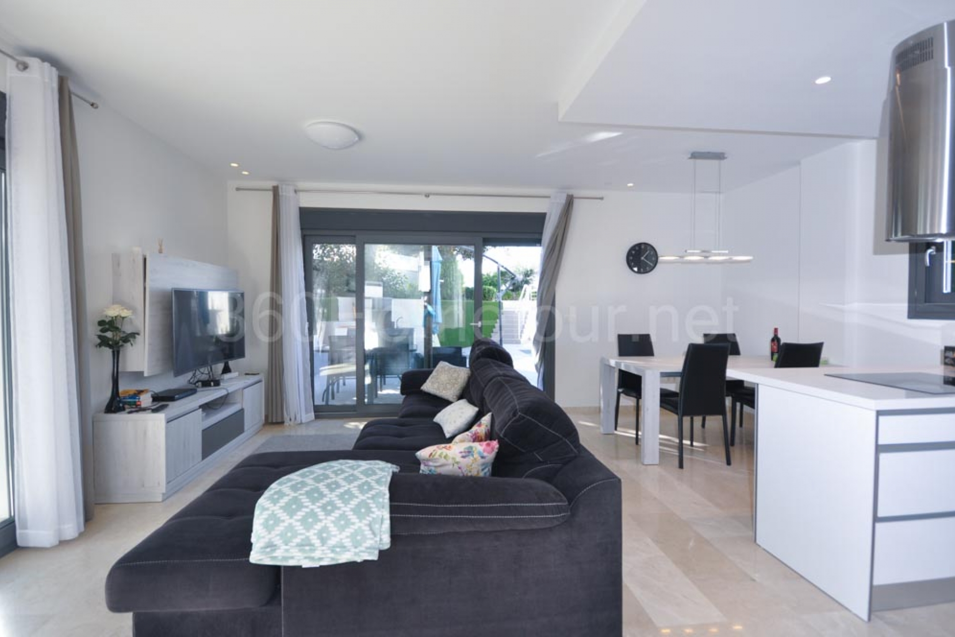 Resale - Willa -
Orihuela Costa - Villamartin