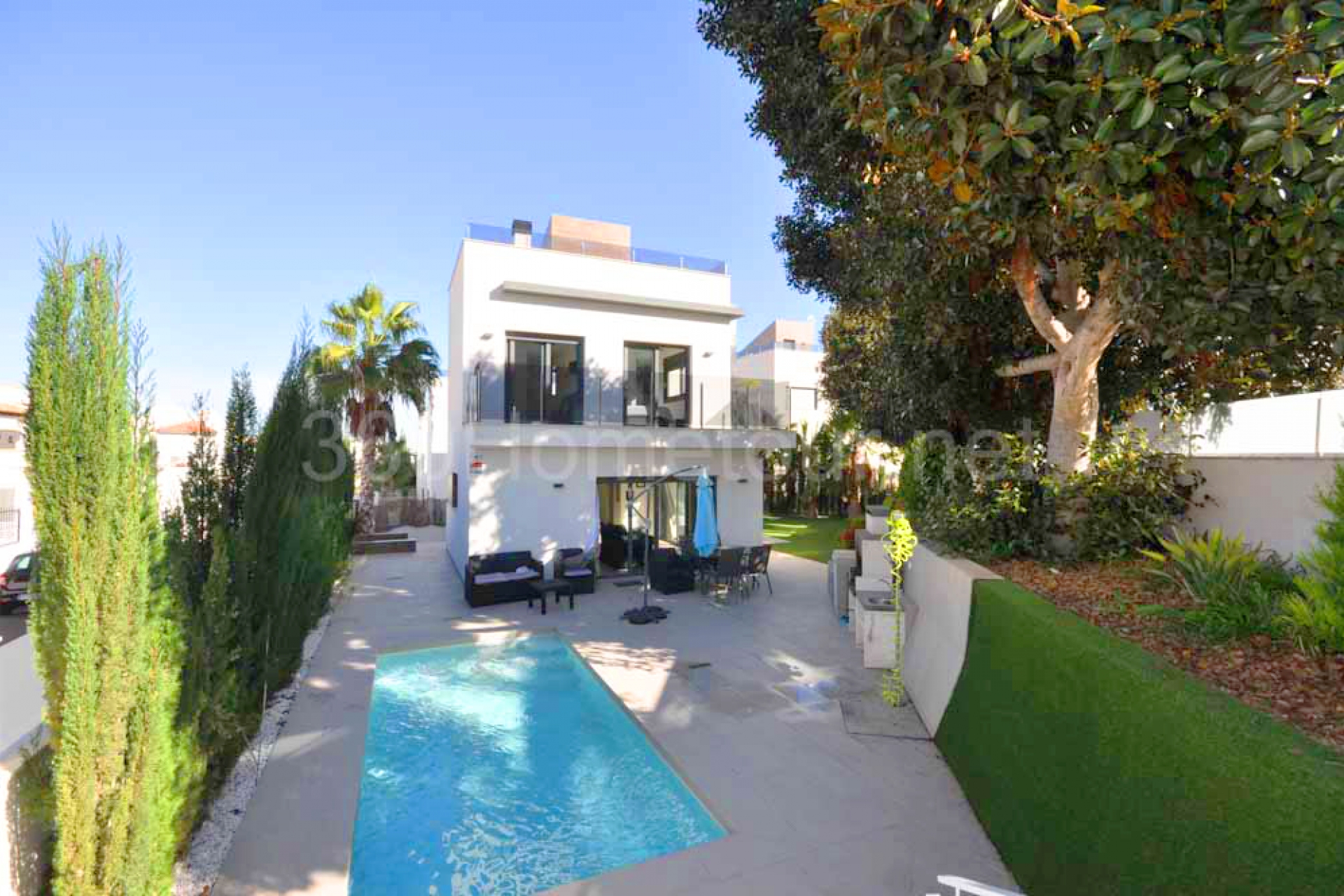 Resale - Willa -
Orihuela Costa - Villamartin