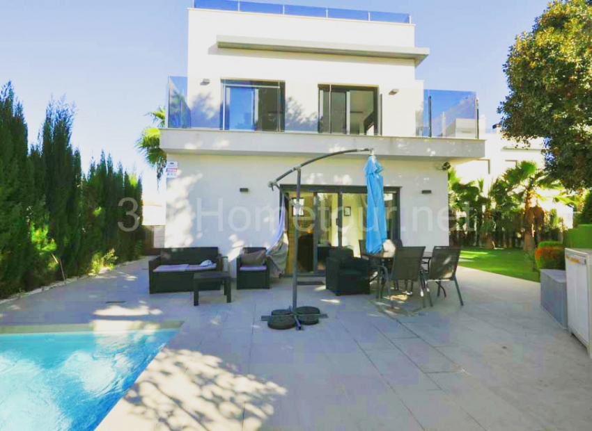 Resale - Willa -
Orihuela Costa - Villamartin