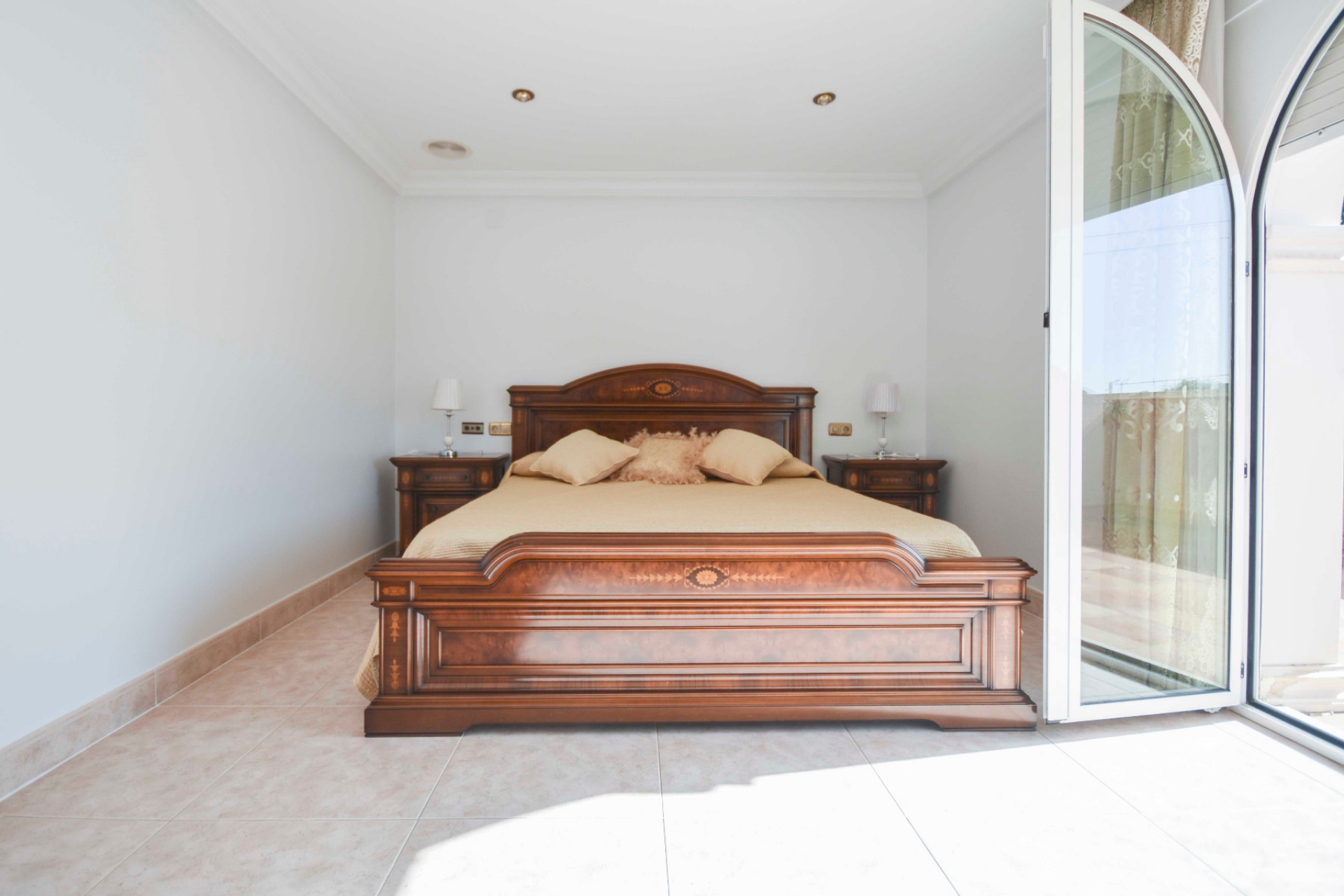 Resale - Willa -
Redovan - Afueras, campo