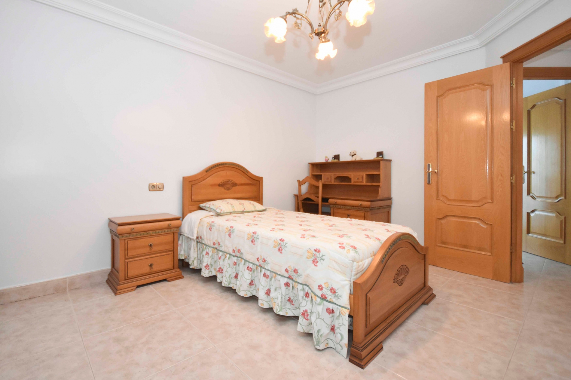 Resale - Willa -
Redovan - Afueras, campo