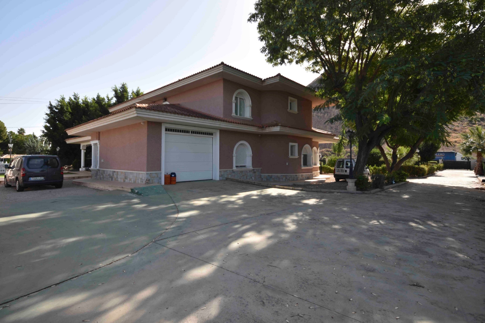 Resale - Willa -
Redovan - Afueras, campo