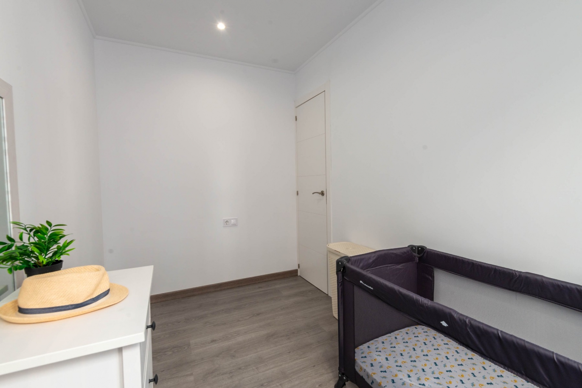 Reventa - Apartamento/Piso -
Torrevieja - Playa del Acequion